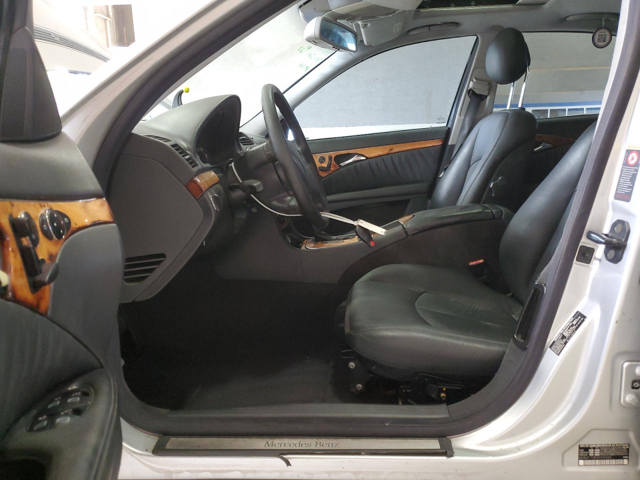 2003 Mercedes-benz E 500 Серебряный vin: WDBUF70J83A334582