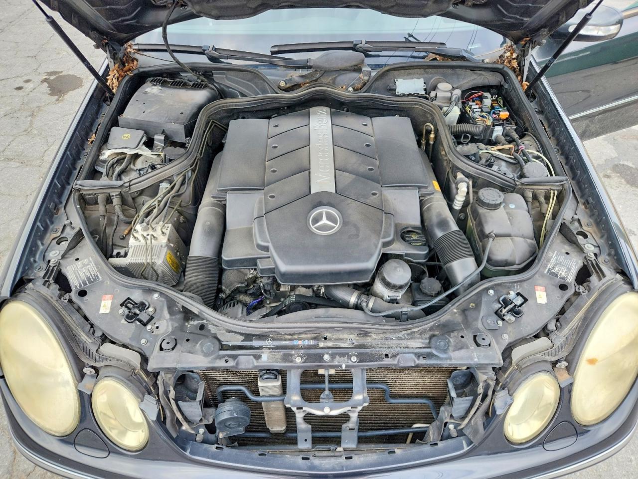 2004 Mercedes-benz E 500 Gray vin: WDBUF70J84A412764