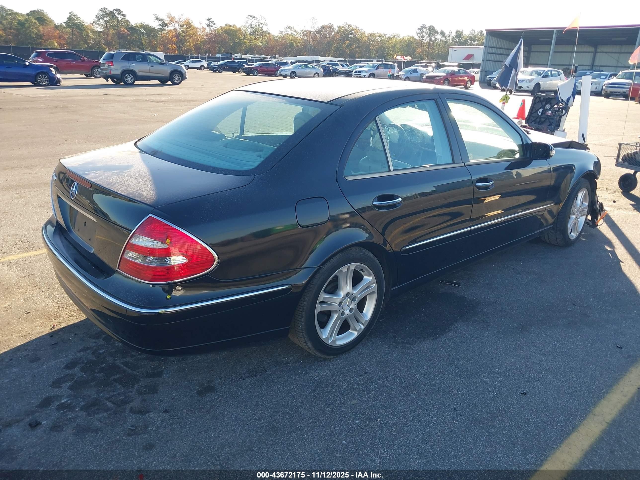 2004 Mercedes-benz E 500   Black vin: WDBUF70J84A579478