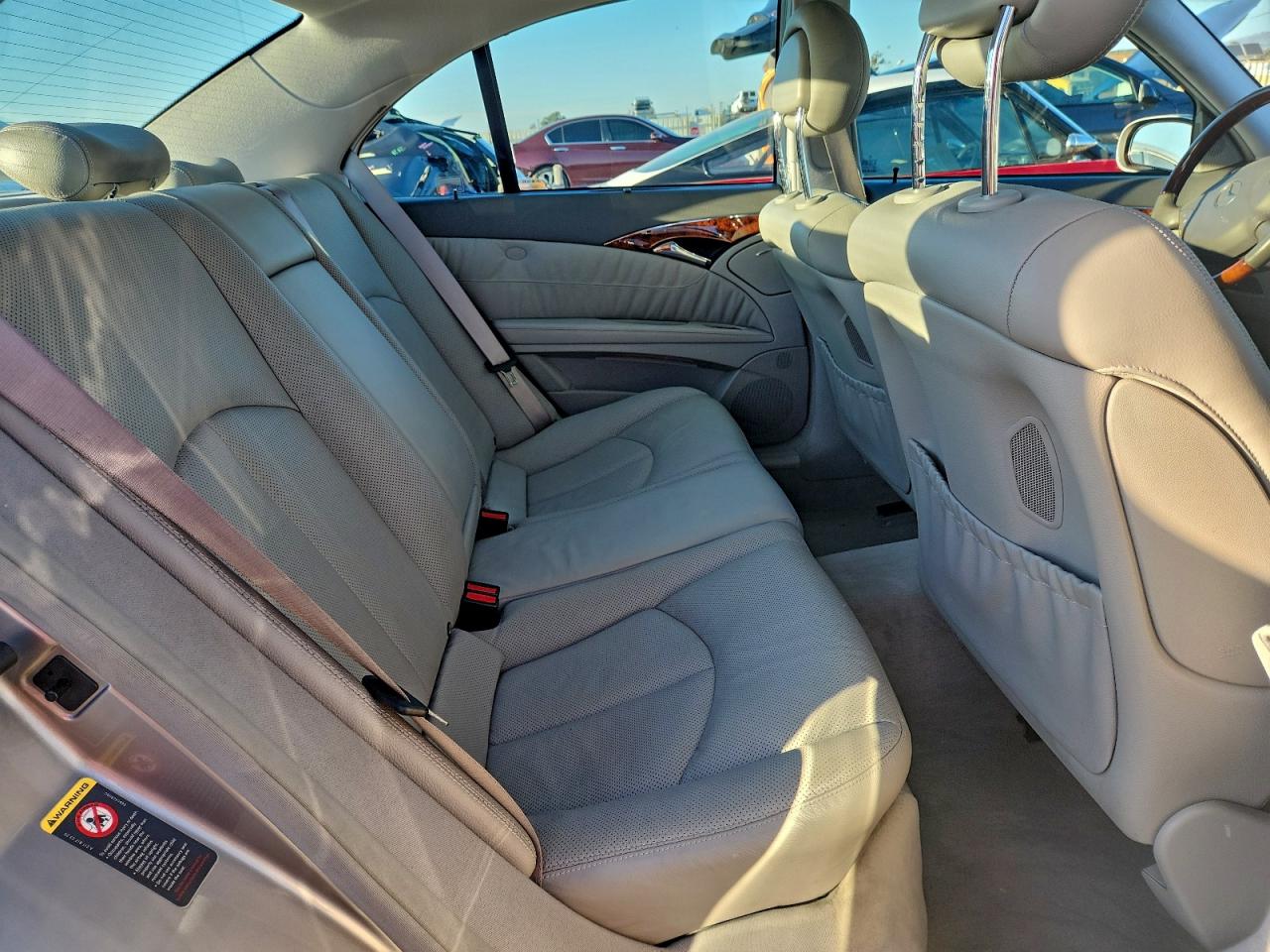 2004 Mercedes-benz E 500 Silver vin: WDBUF70JX4A534722