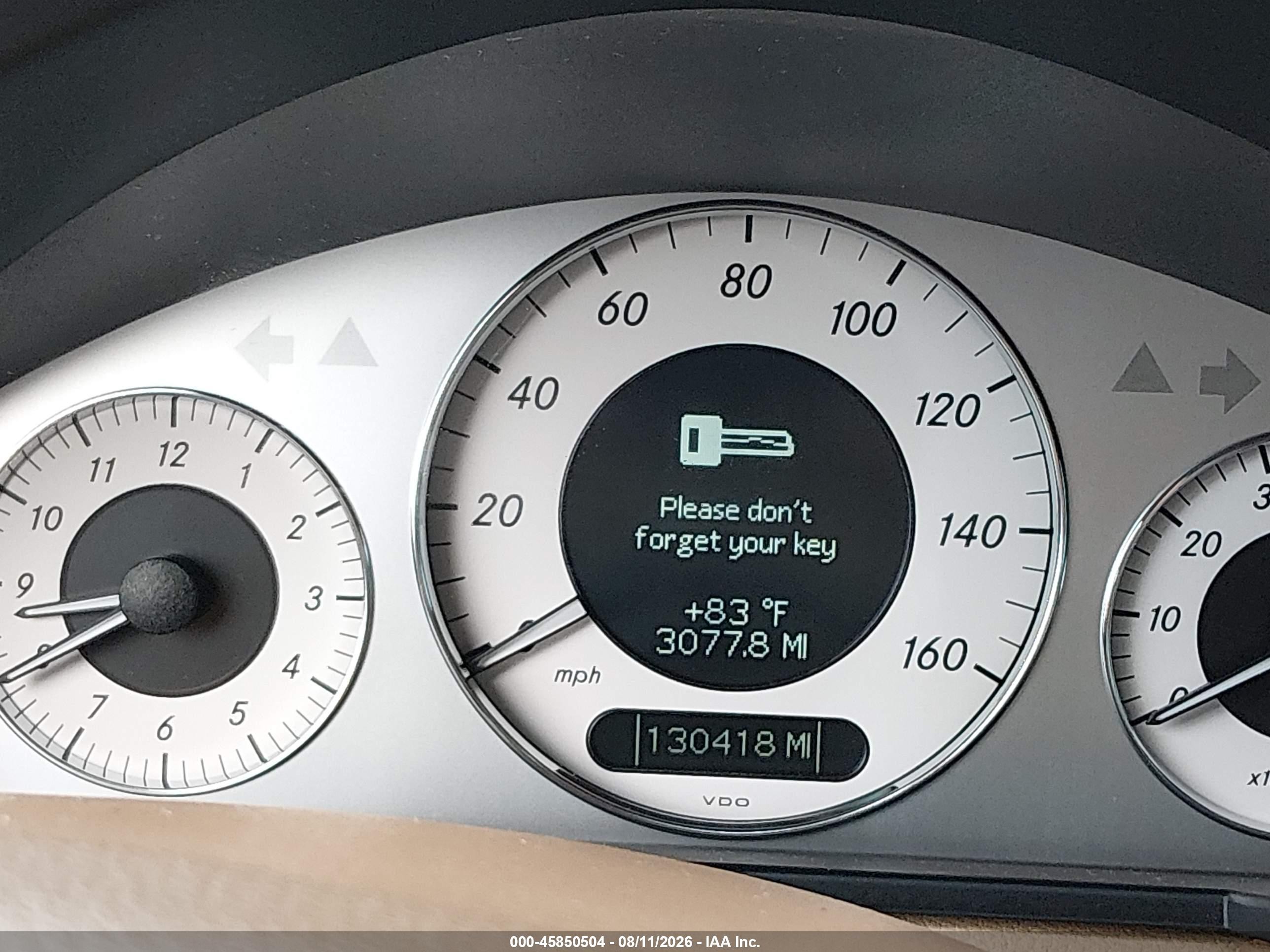 2007 Mercedes-benz E 550   Золотой vin: WDBUF72X27B123881