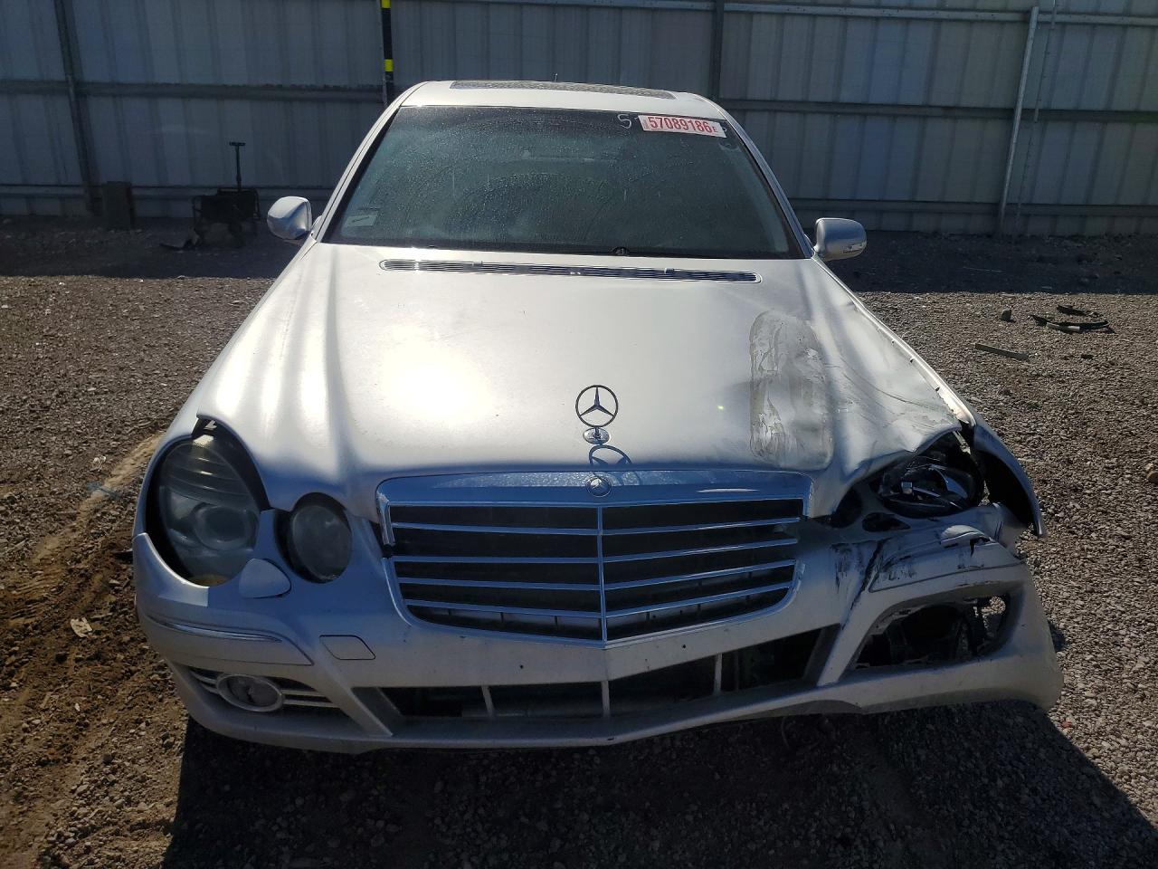 2007 Mercedes-benz E 550 Silver vin: WDBUF72X37B051069