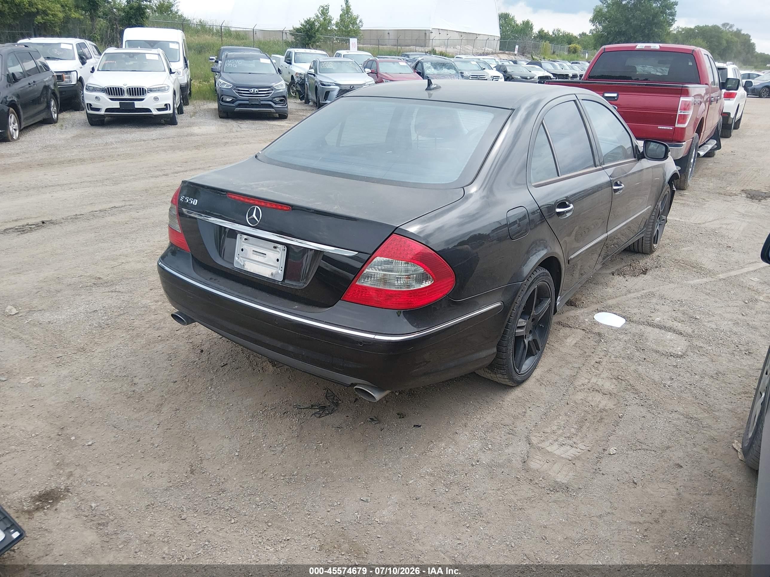 2009 Mercedes-benz E 550   Black vin: WDBUF72X69B370730
