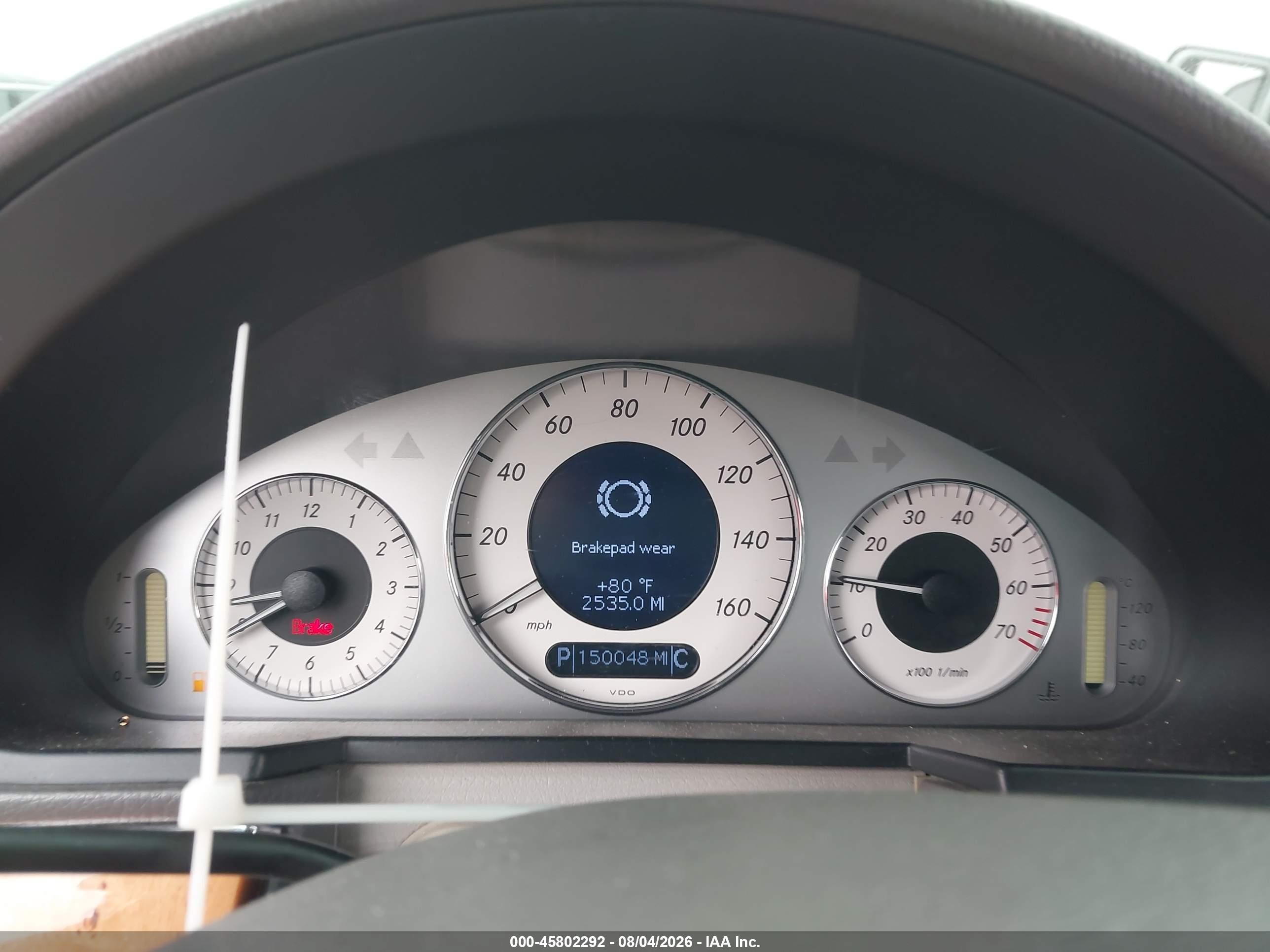 2007 Mercedes-benz E 550   Blue vin: WDBUF72X97B018920