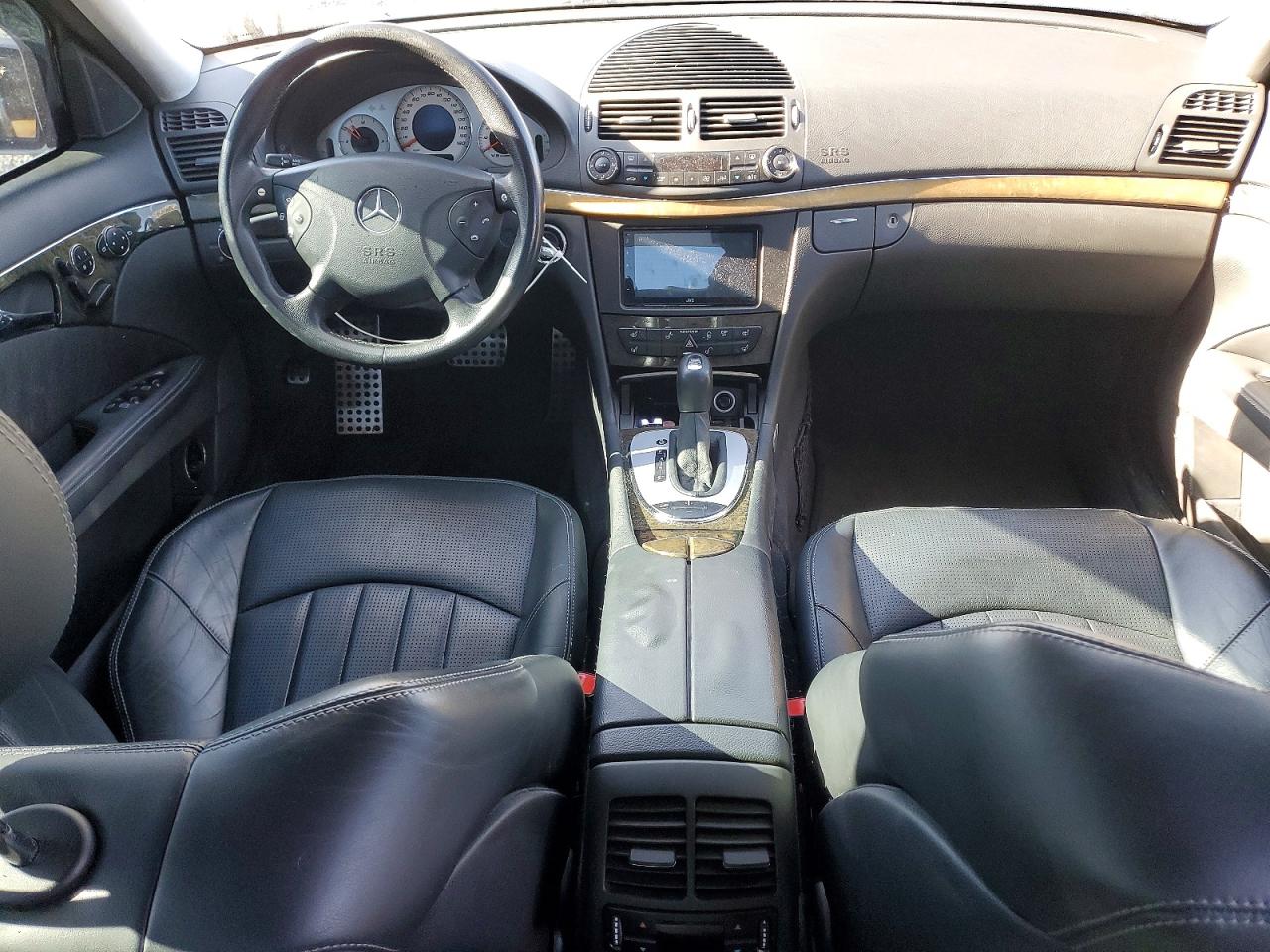 2004 Mercedes-benz E 55 Amg Серебряный vin: WDBUF76J54A579137