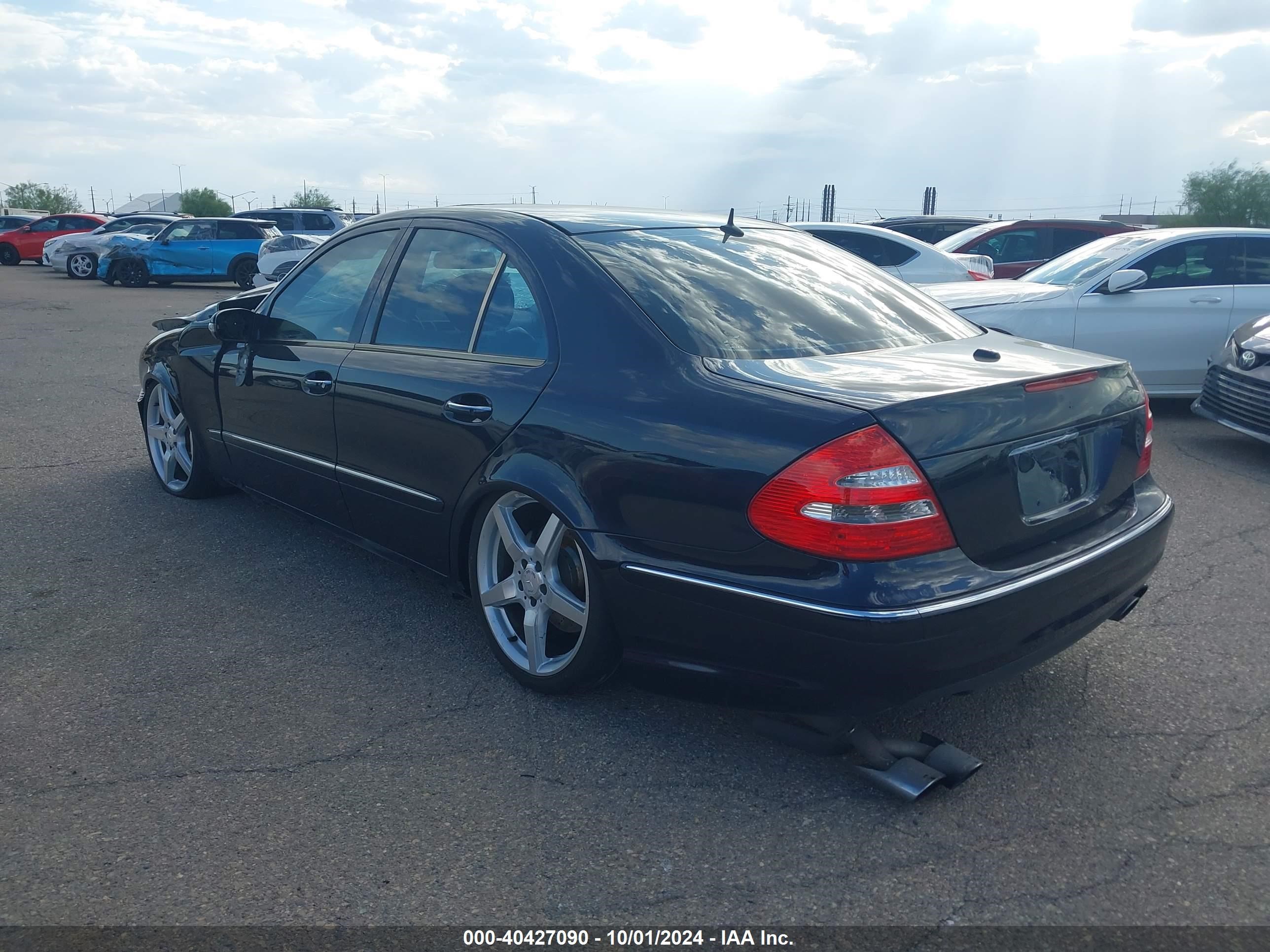 2006 Mercedes-benz E 55 Amg   Dark Blue vin: WDBUF76J66A833067