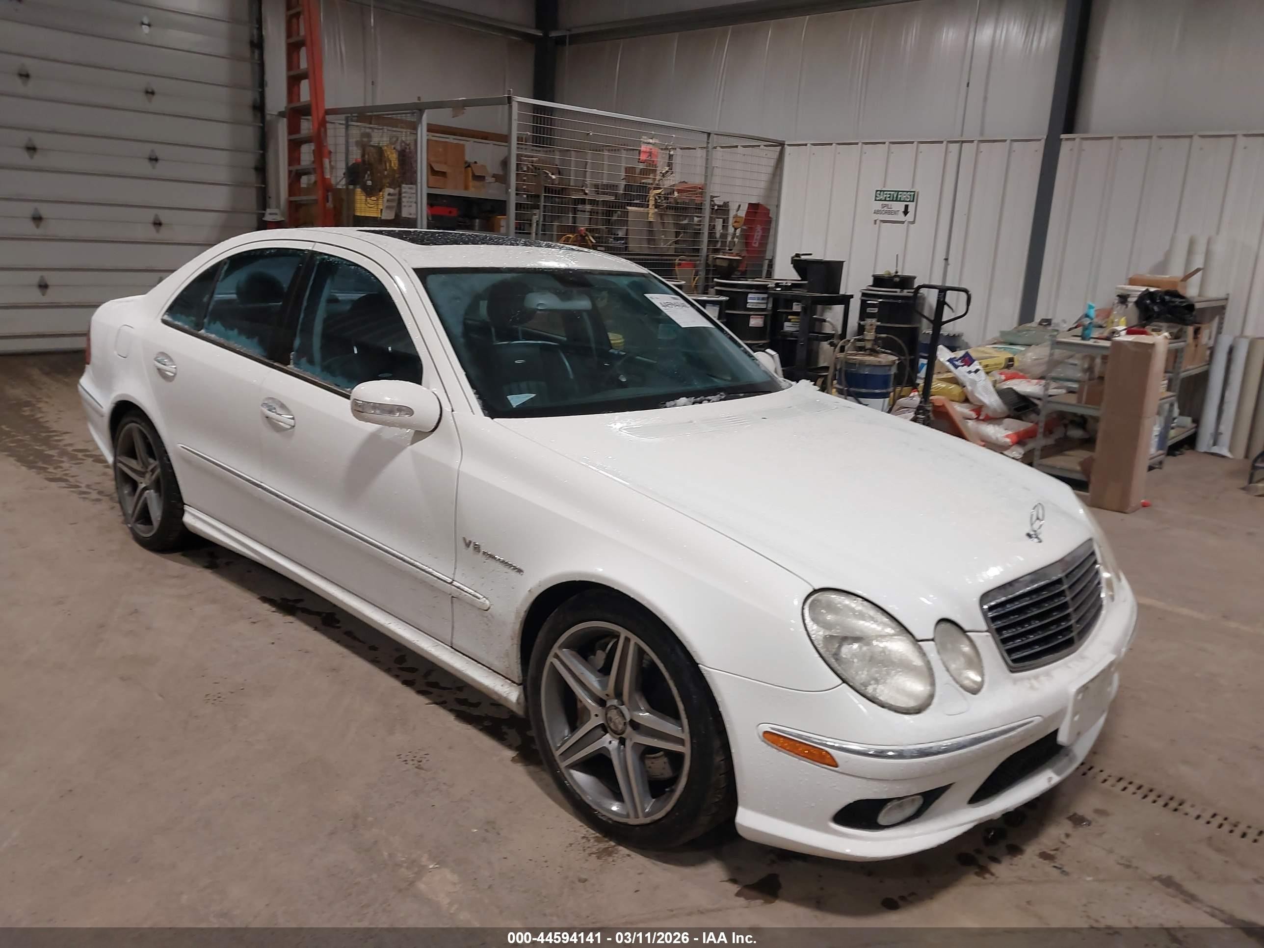 2004 Mercedes-benz E 55 Amg   Белый vin: WDBUF76J84A398730