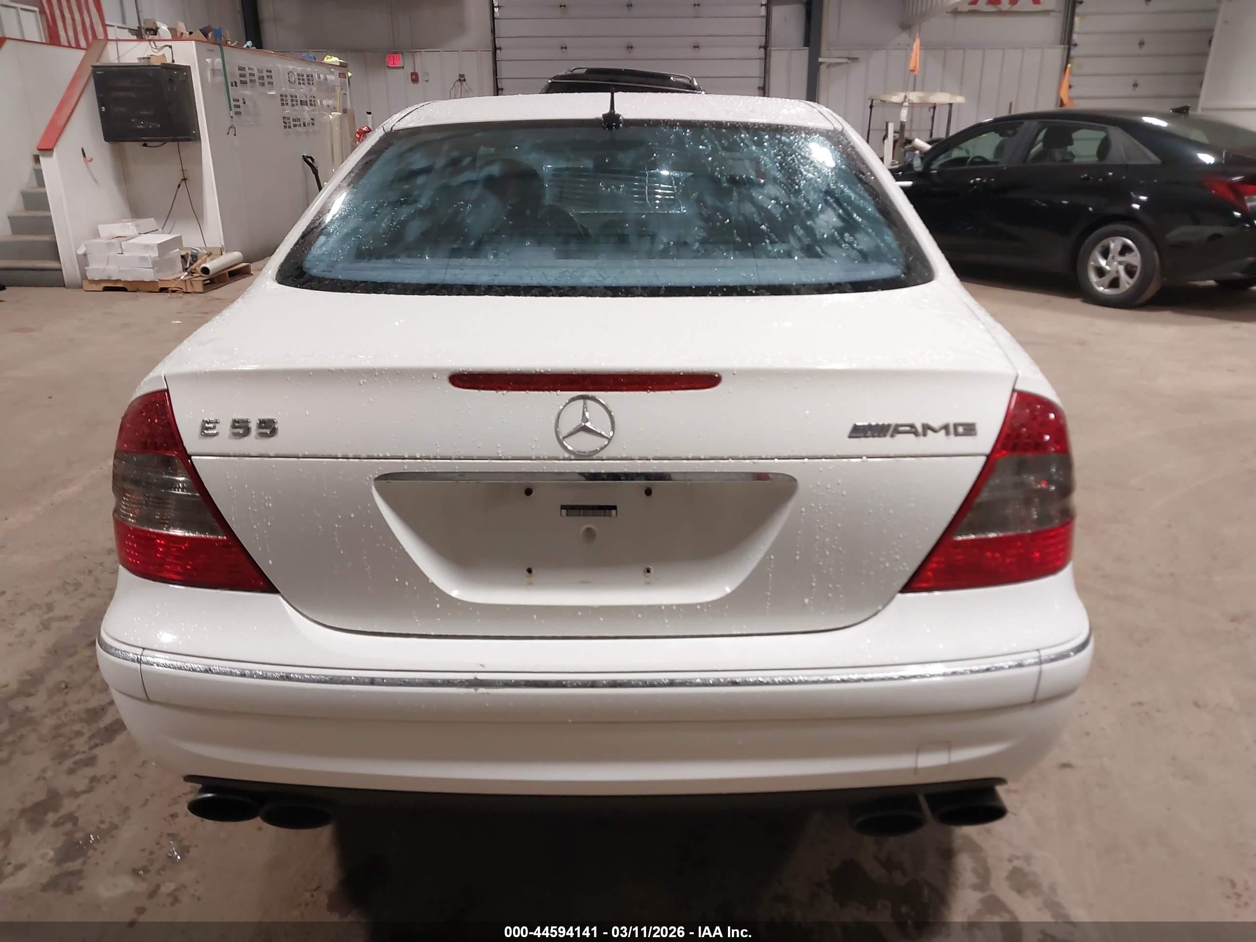 2004 Mercedes-benz E 55 Amg   White vin: WDBUF76J84A398730