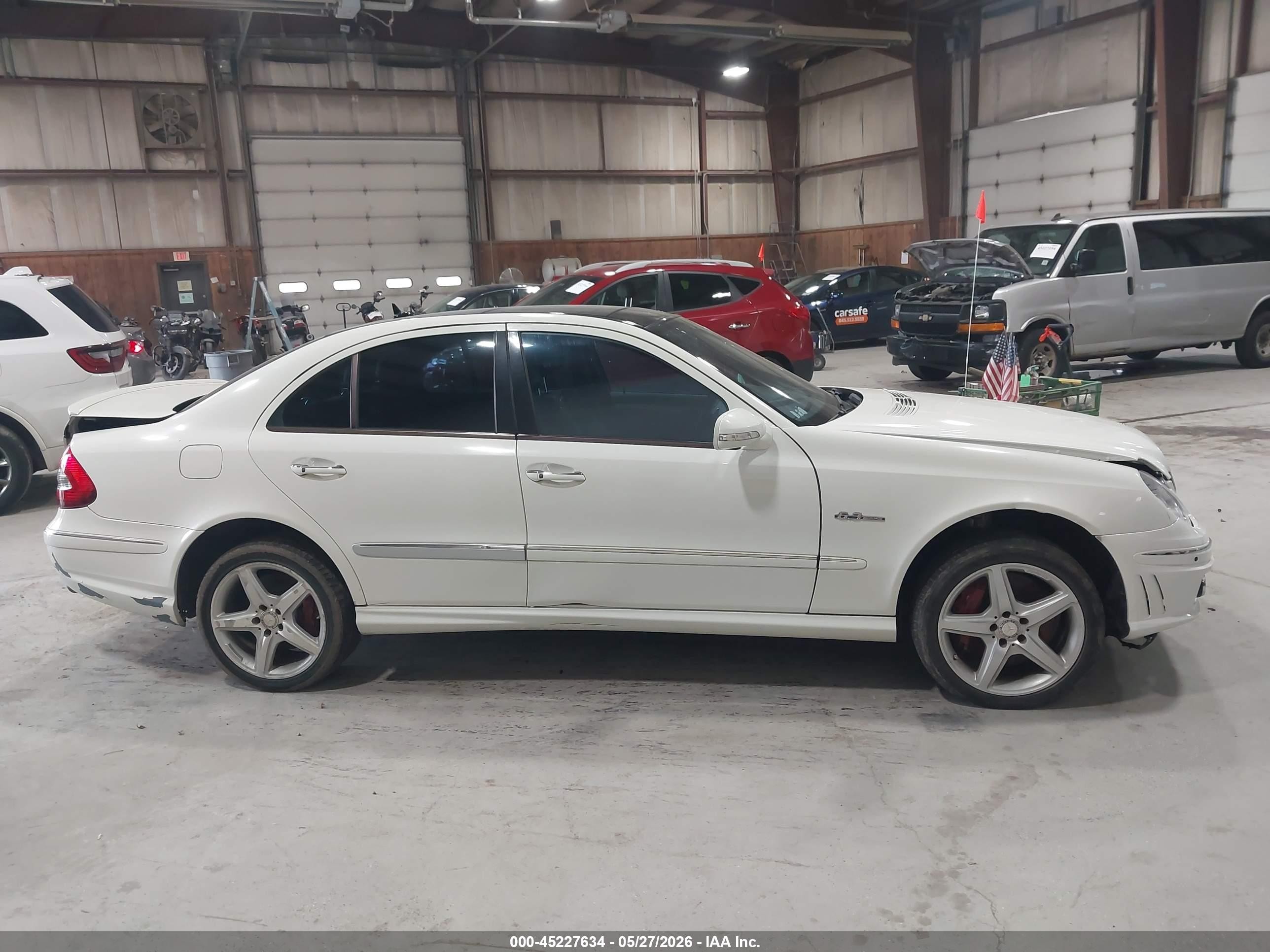 2007 Mercedes-benz E 63 Amg   Белый vin: WDBUF77X27B014460