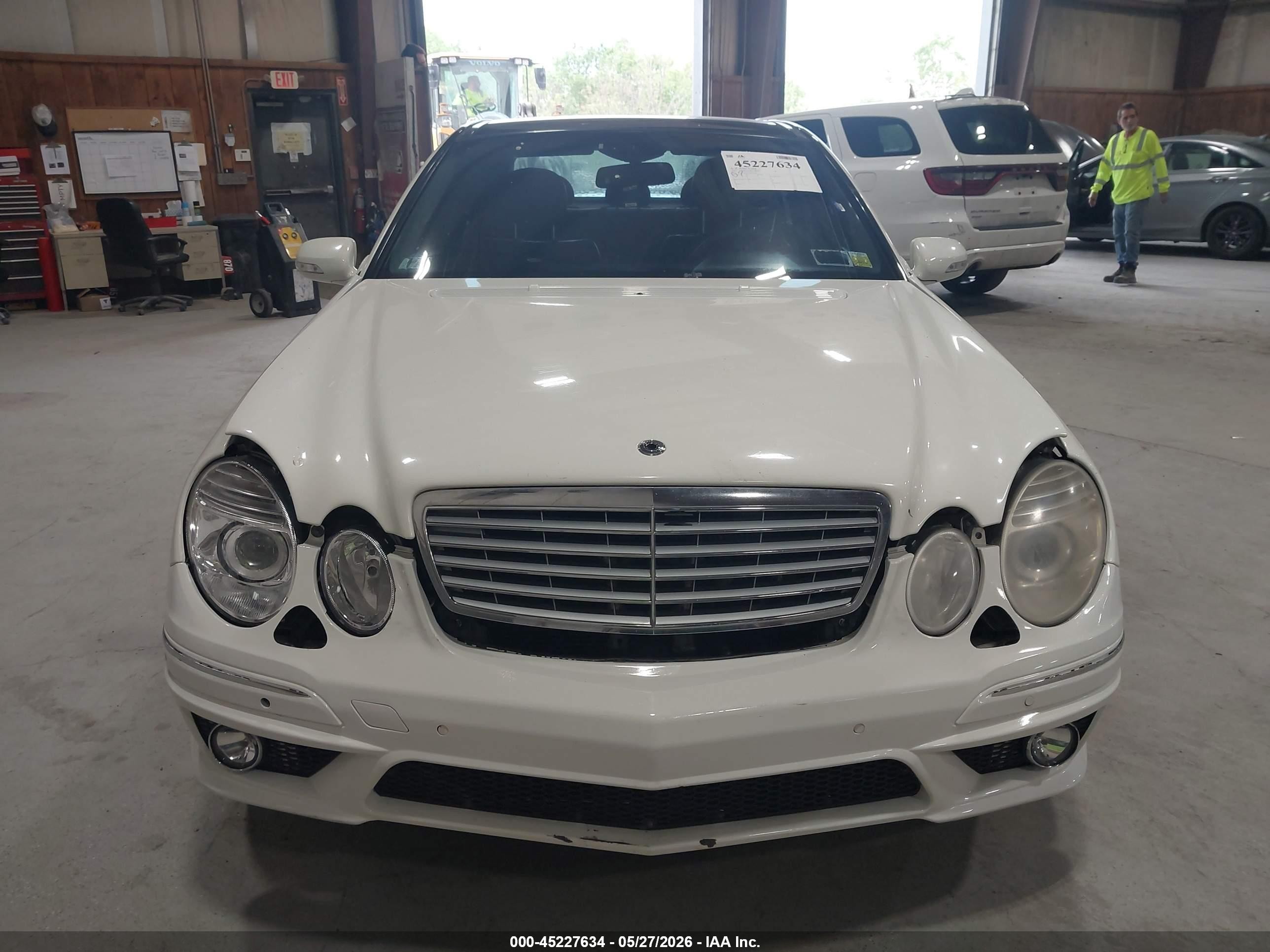 2007 Mercedes-benz E 63 Amg   Белый vin: WDBUF77X27B014460