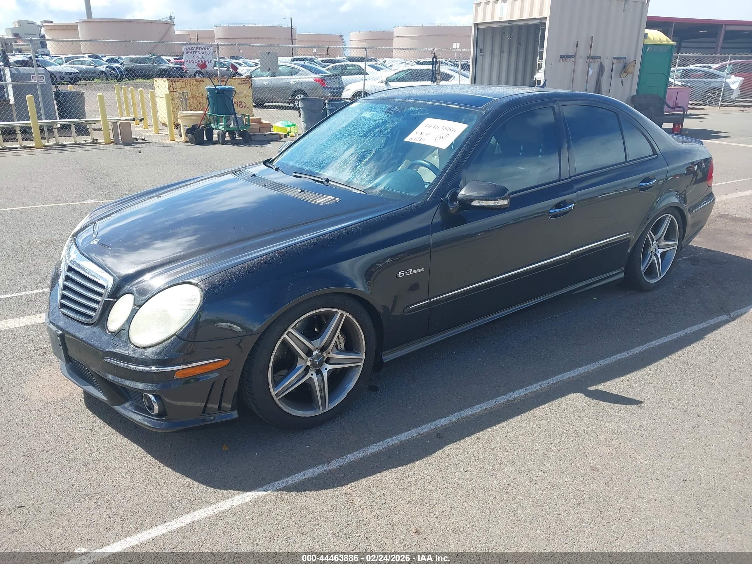 2007 Mercedes-benz E-class 6.3l Amg Черный vin: WDBUF77X27B057907