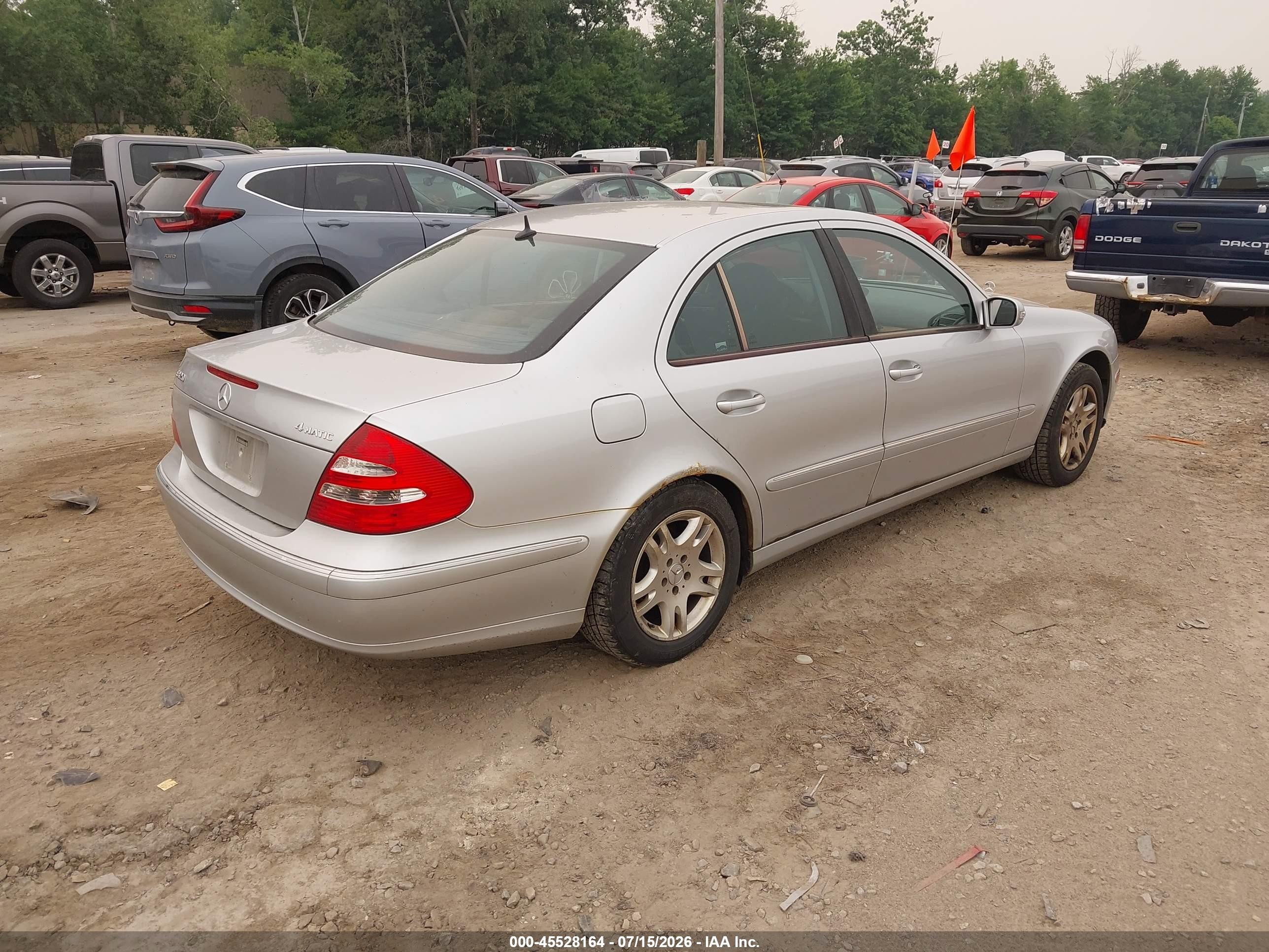 2005 Mercedes-benz E 320 4matic Silver vin: WDBUF82J65X170459