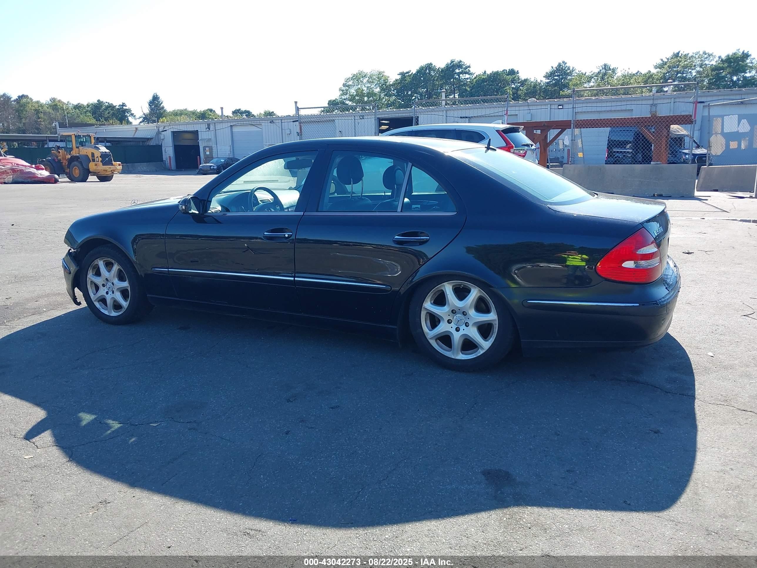 2005 Mercedes-benz E 500 4matic Black vin: WDBUF83J65X170718