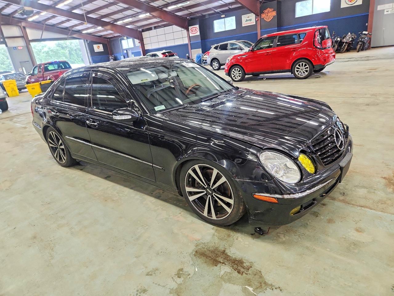 2006 Mercedes-benz E-class E500 Black vin: WDBUF83J76X189036