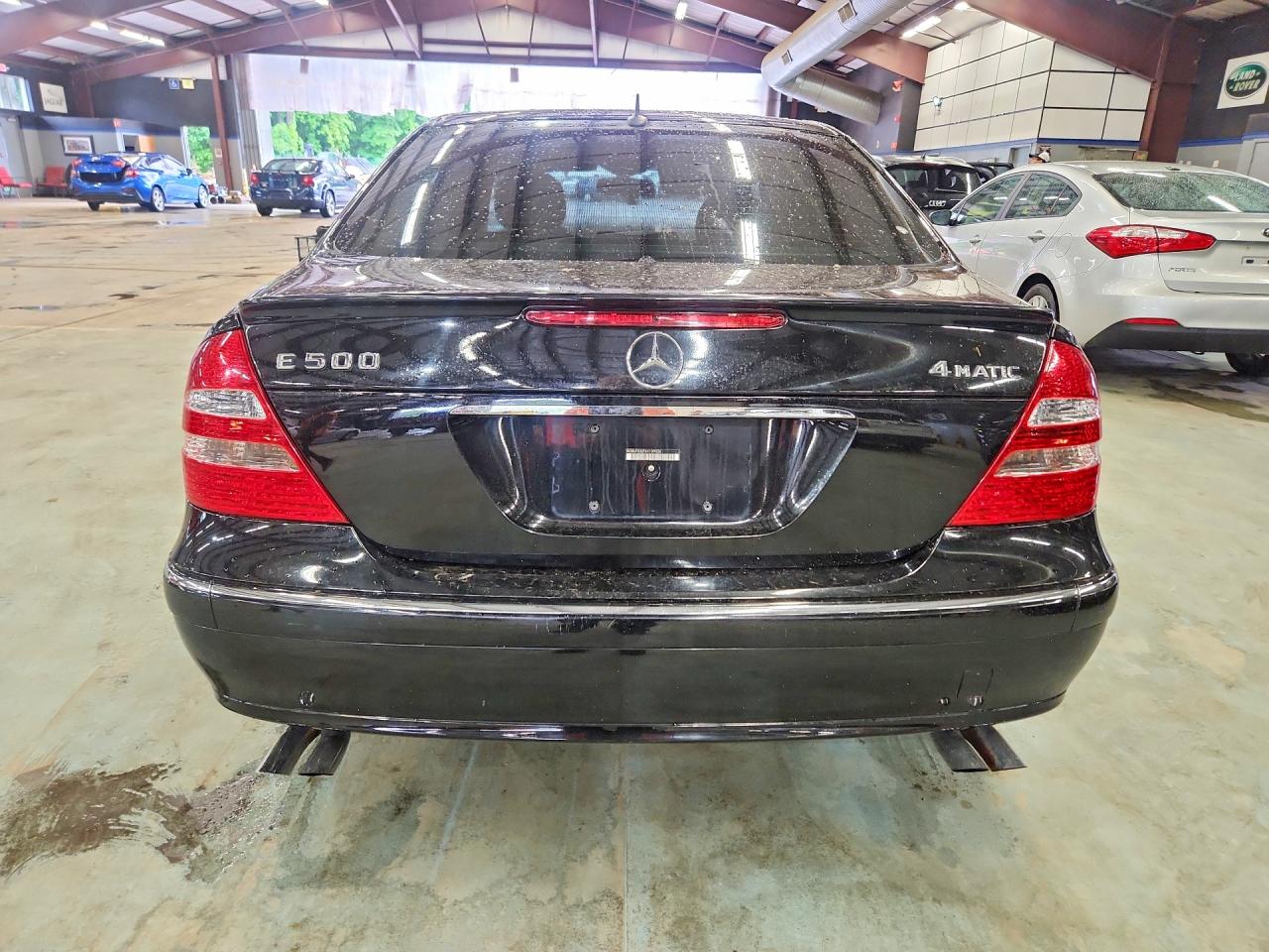 2006 Mercedes-benz E-class E500 Black vin: WDBUF83J76X189036