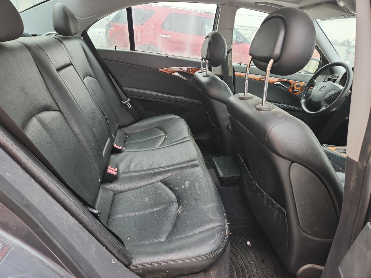 2006 Mercedes Benz E-class Silver vin: WDBUF87J36X187813