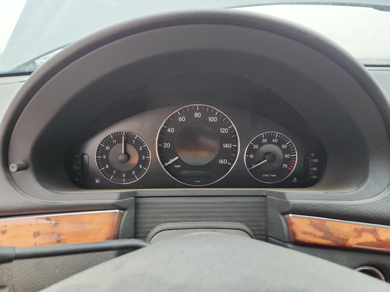 2006 Mercedes Benz E-class Silver vin: WDBUF87J36X187813