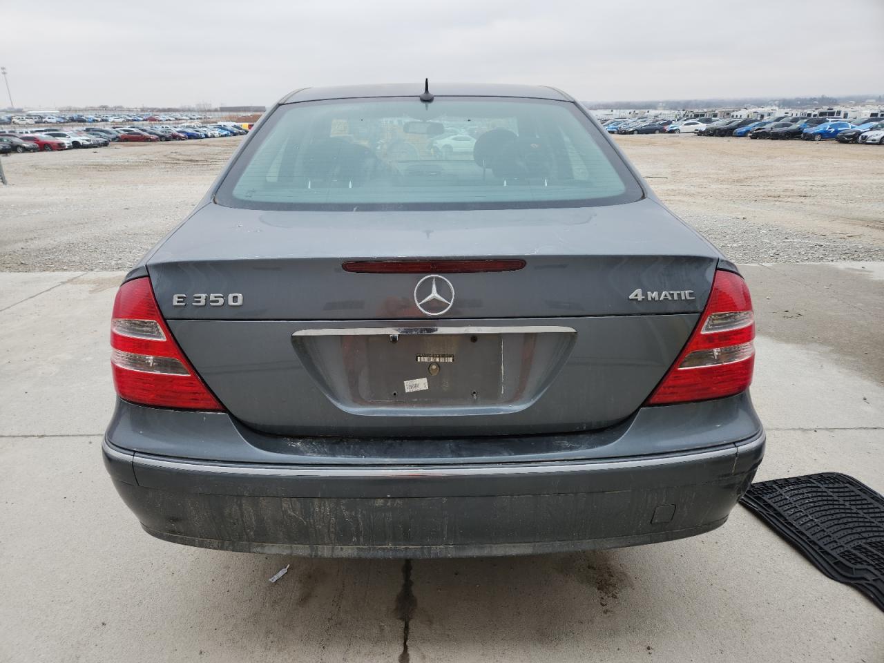 2006 Mercedes Benz E-class Silver vin: WDBUF87J36X187813