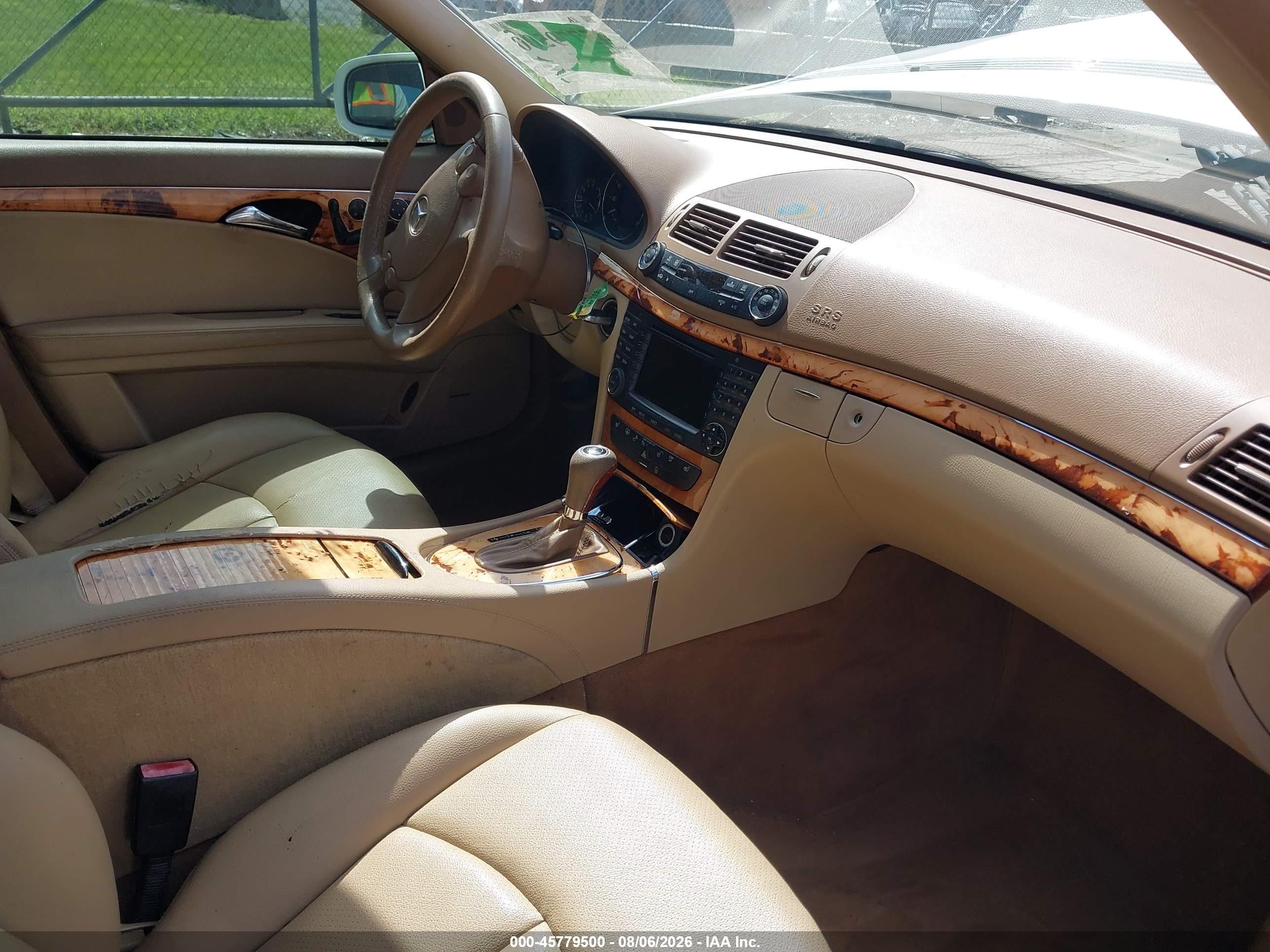 2008 Mercedes-benz E 350 4matic White vin: WDBUF87X08B207004