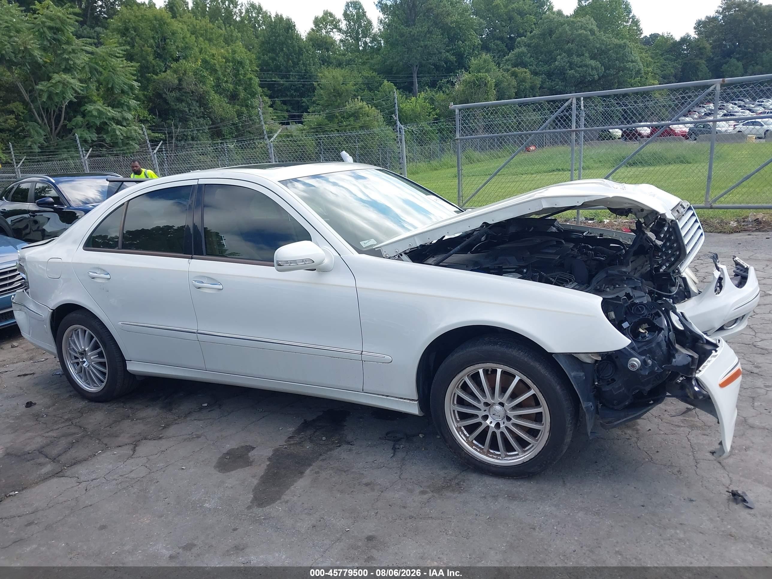 2008 Mercedes-benz E 350 4matic White vin: WDBUF87X08B207004