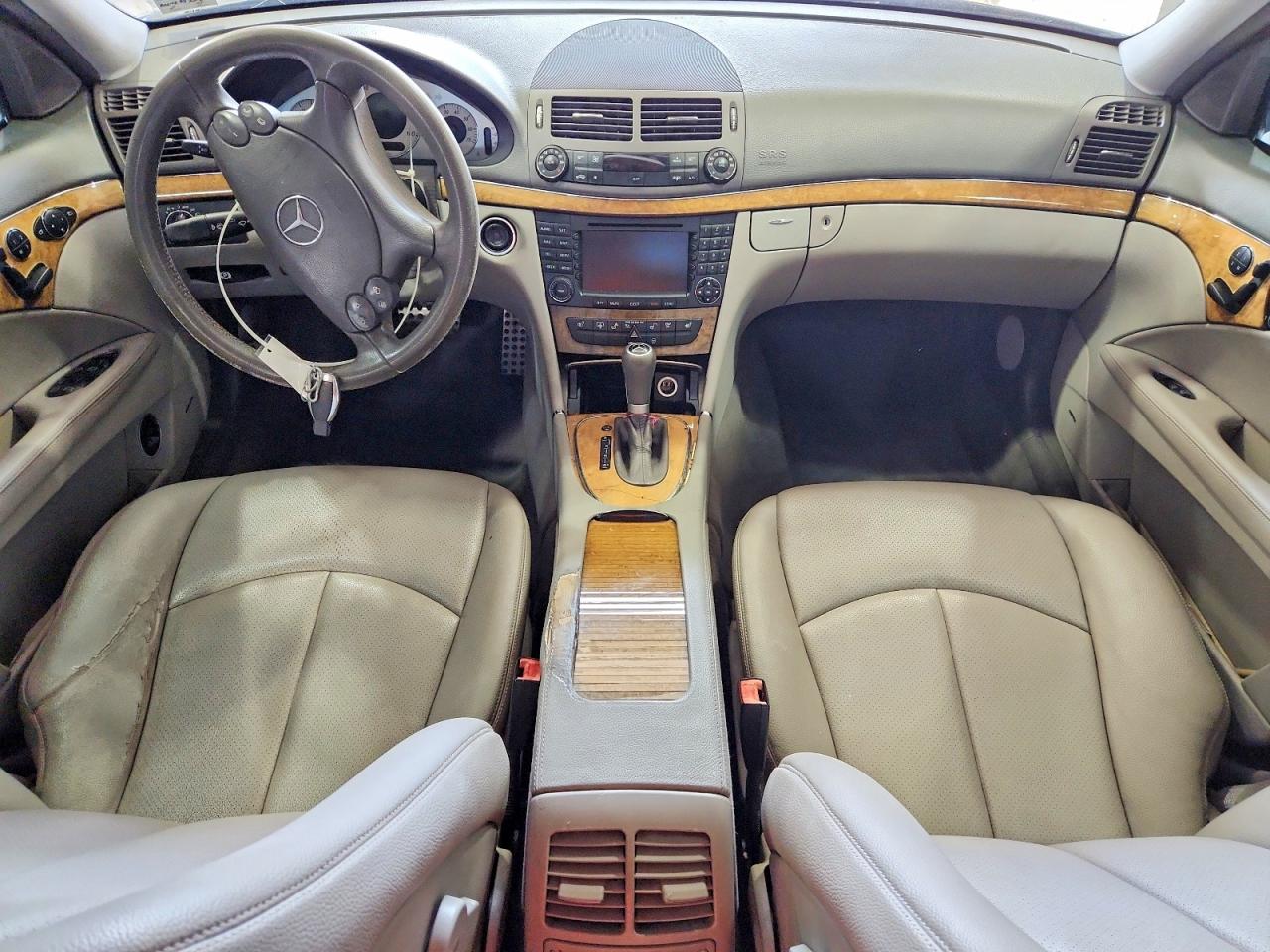 2008 Mercedes-benz E 350 4matic Gray vin: WDBUF87X08B240083