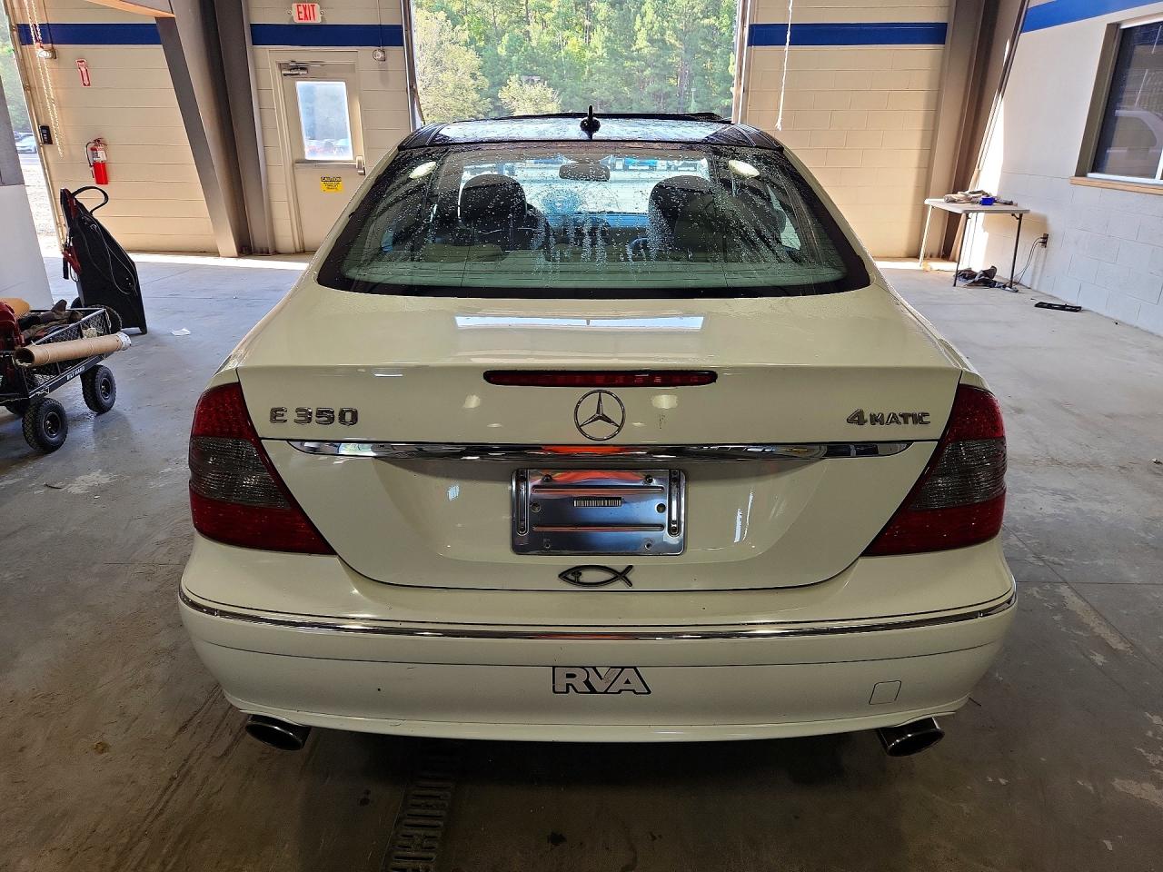 2008 Mercedes-benz E 350 4matic White vin: WDBUF87X08B301299