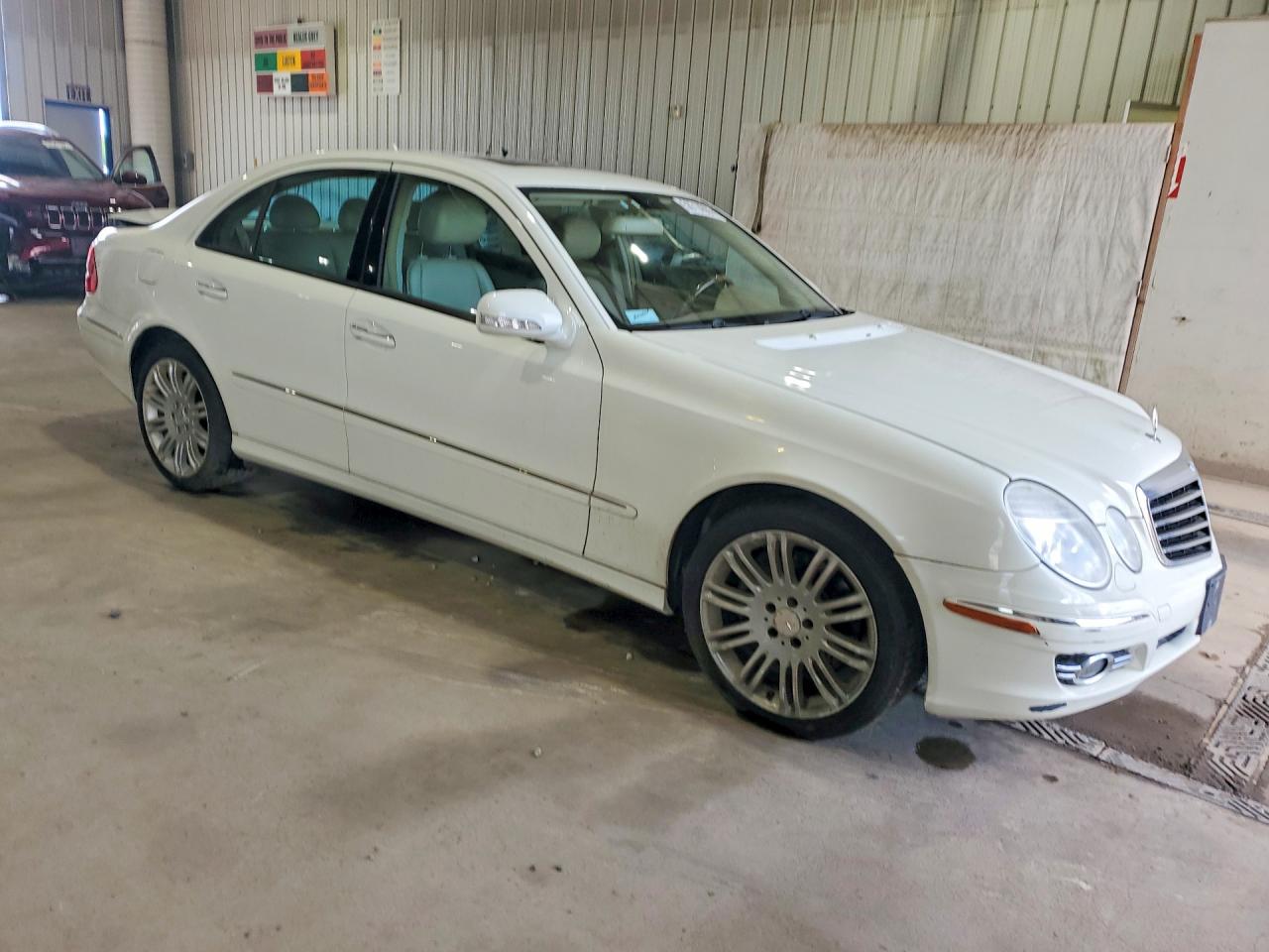 2008 Mercedes-benz E 350 4matic White vin: WDBUF87X18B315650