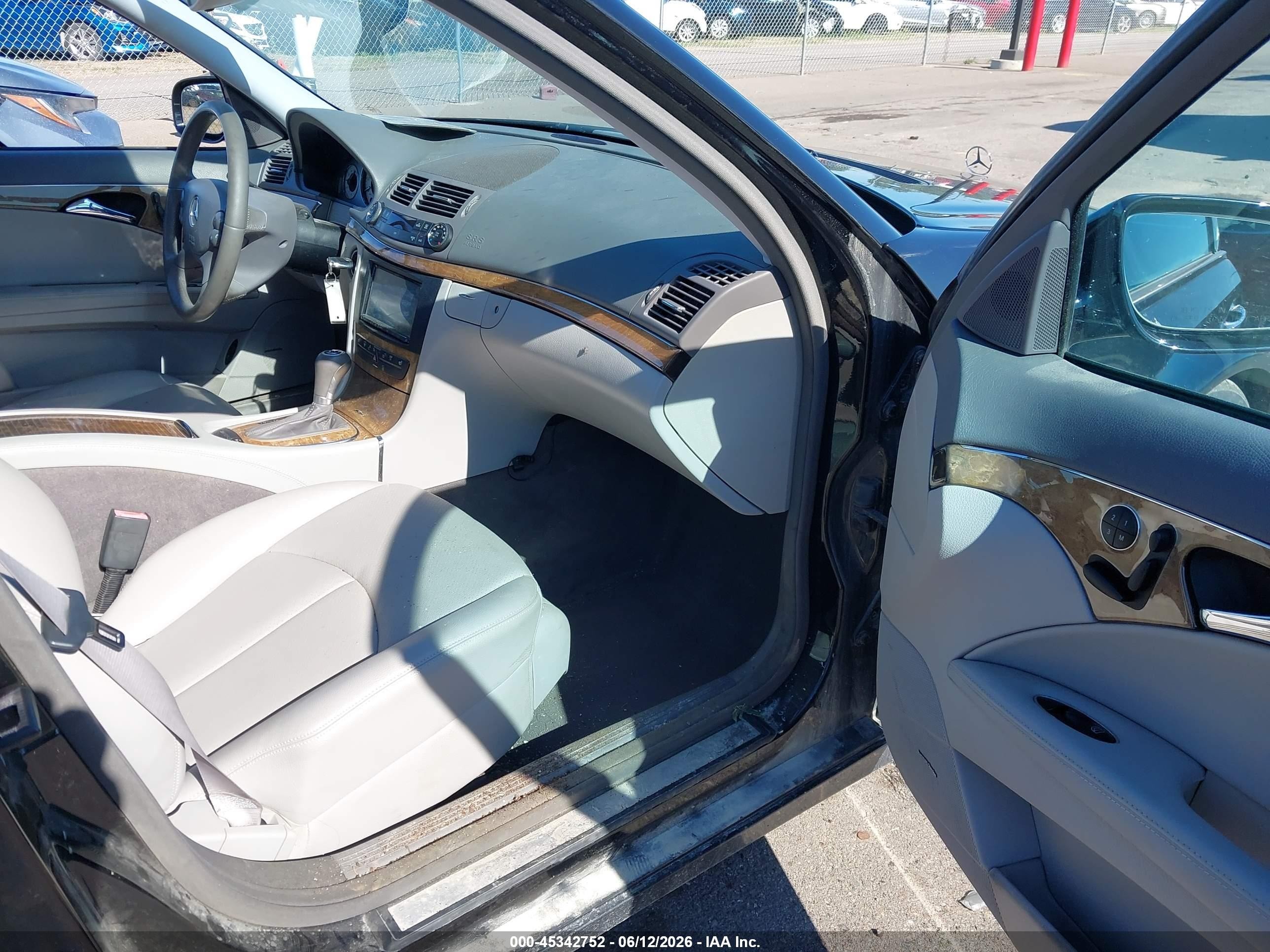 2007 Mercedes-benz E 350 4matic Черный vin: WDBUF87X27B151257