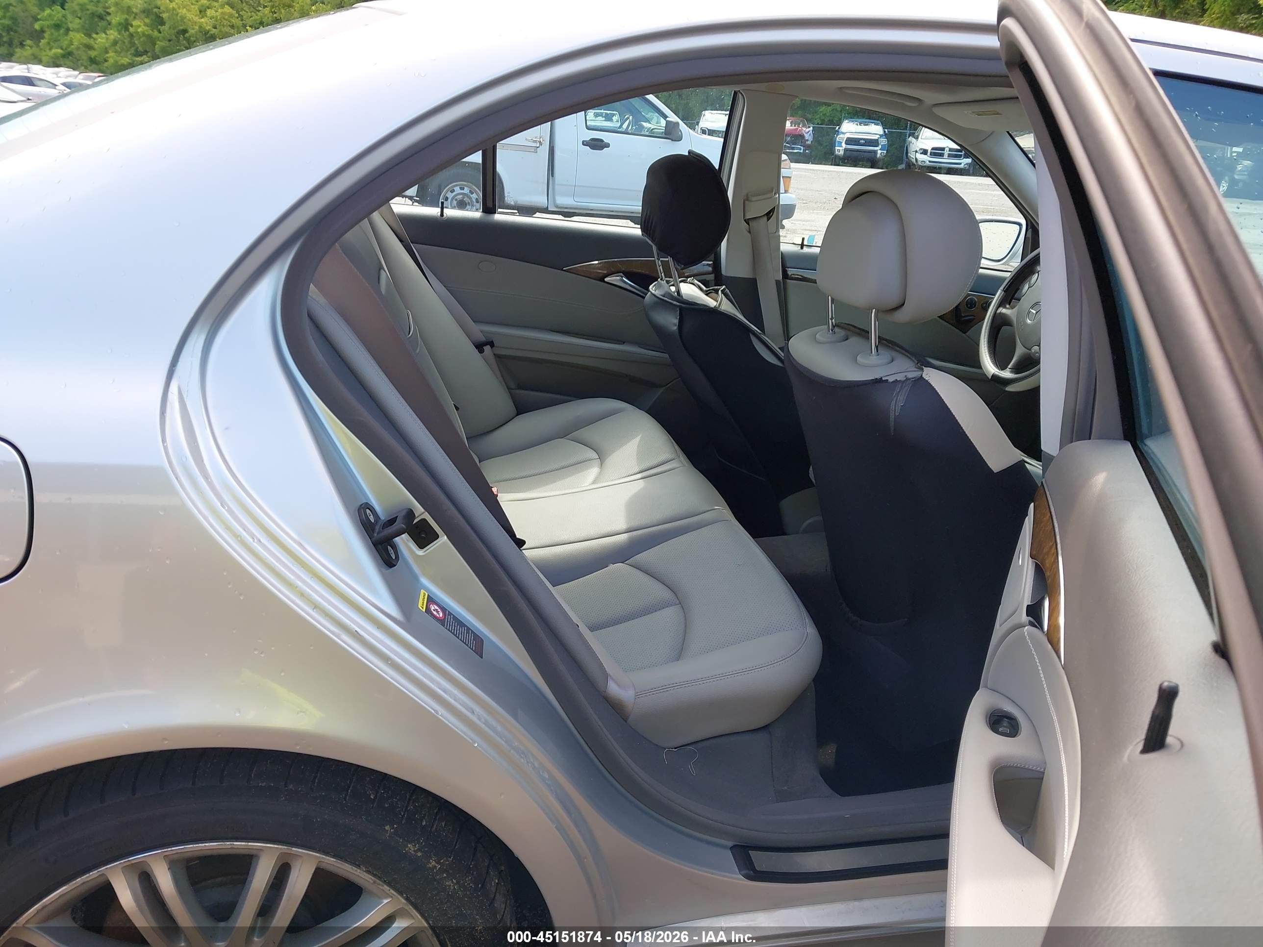 2007 Mercedes-benz E 350 4matic Silver vin: WDBUF87X27X211671