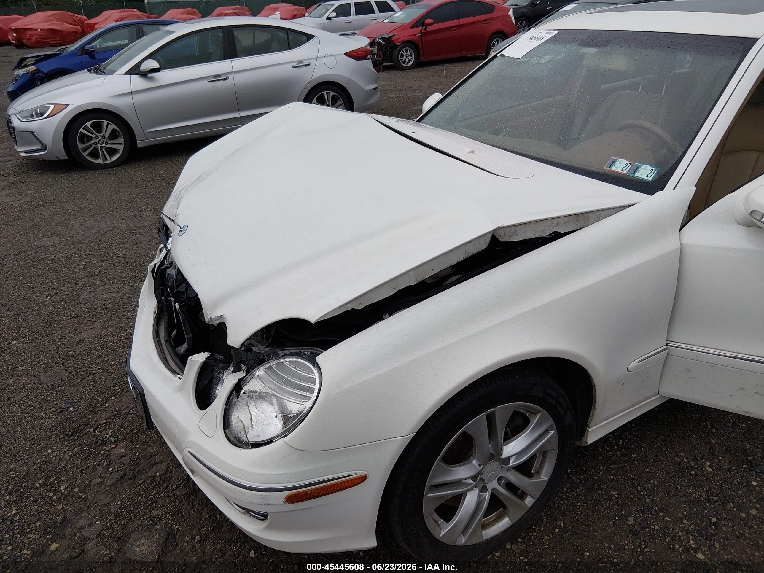 2008 Mercedes-benz E 350 4matic White vin: WDBUF87X28B191954