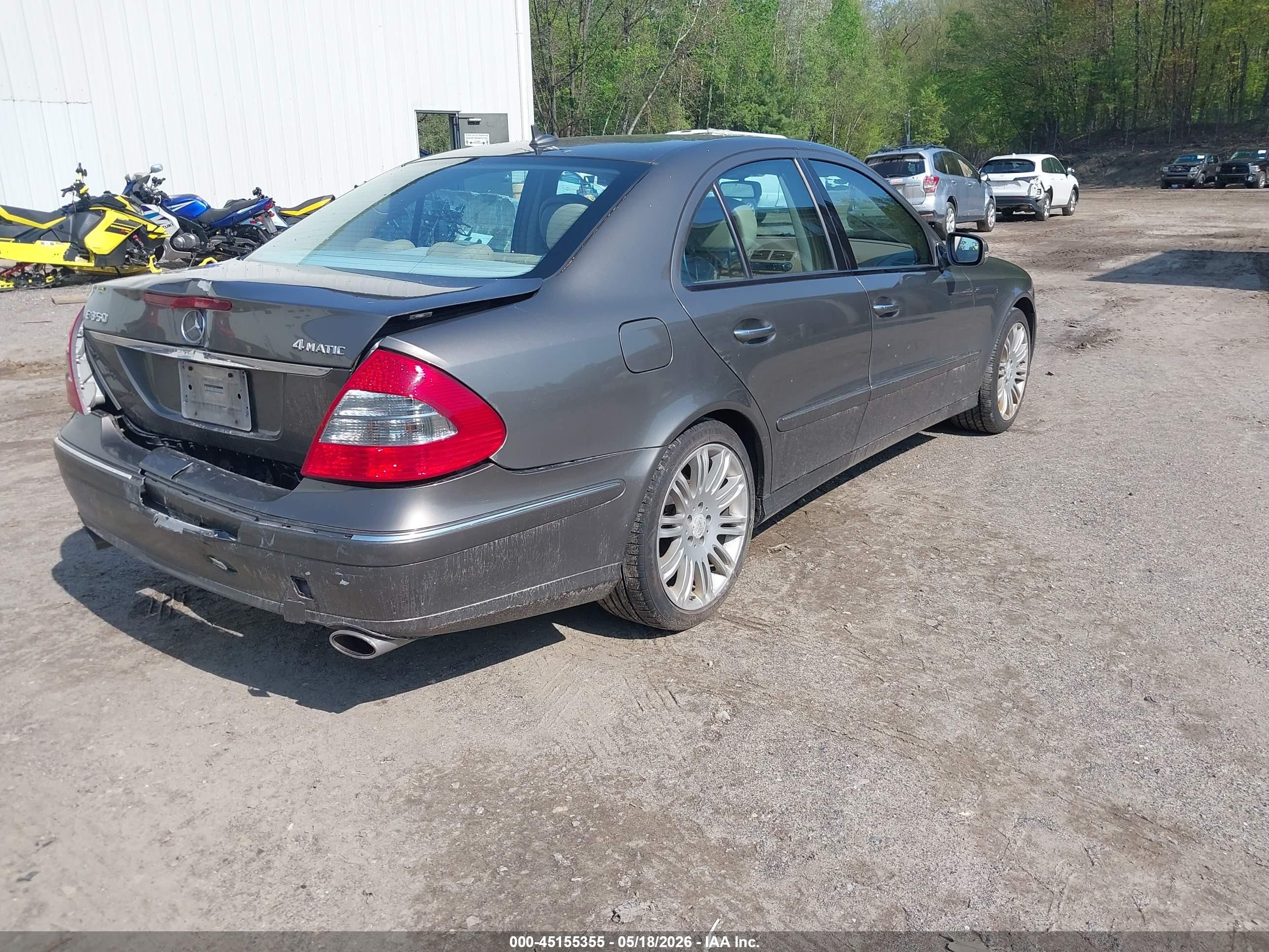 2008 Mercedes-benz E 350 4matic Коричневый vin: WDBUF87X28B289303