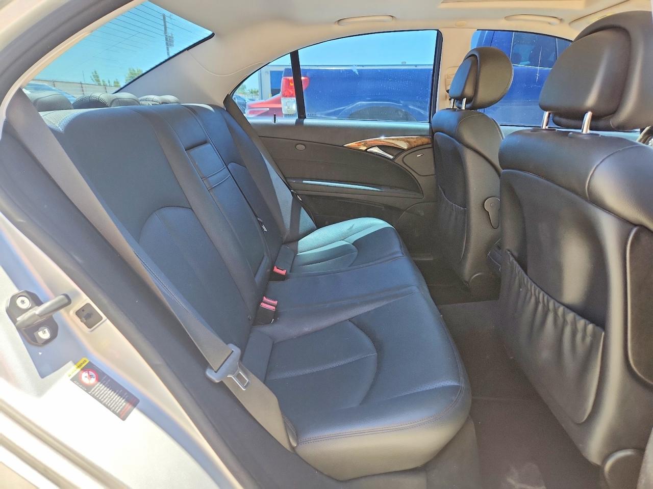 2007 Mercedes-benz E 350 4matic Silver vin: WDBUF87X37X220394