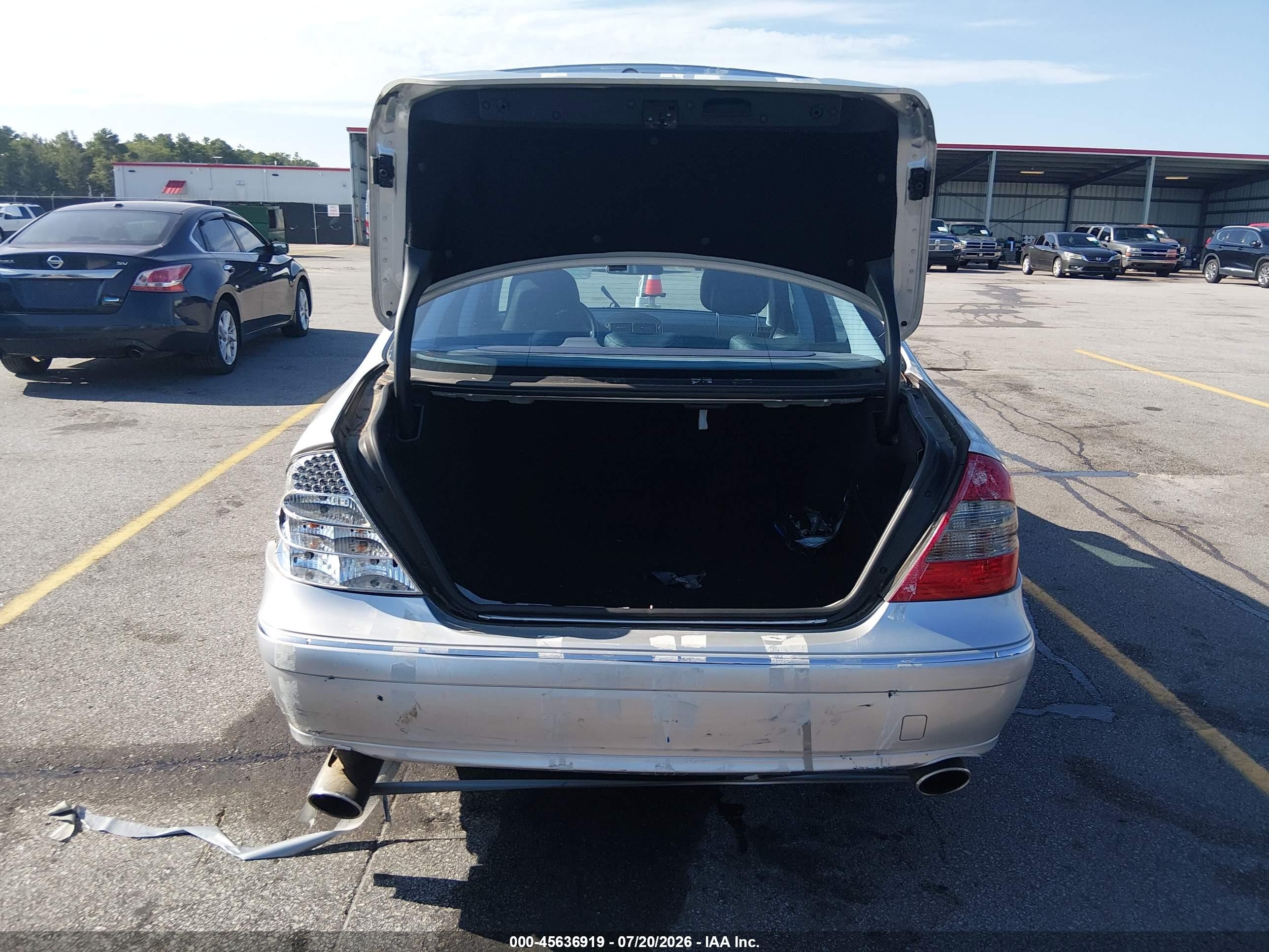 2008 Mercedes-benz E 350 4matic Silver vin: WDBUF87X38B225304