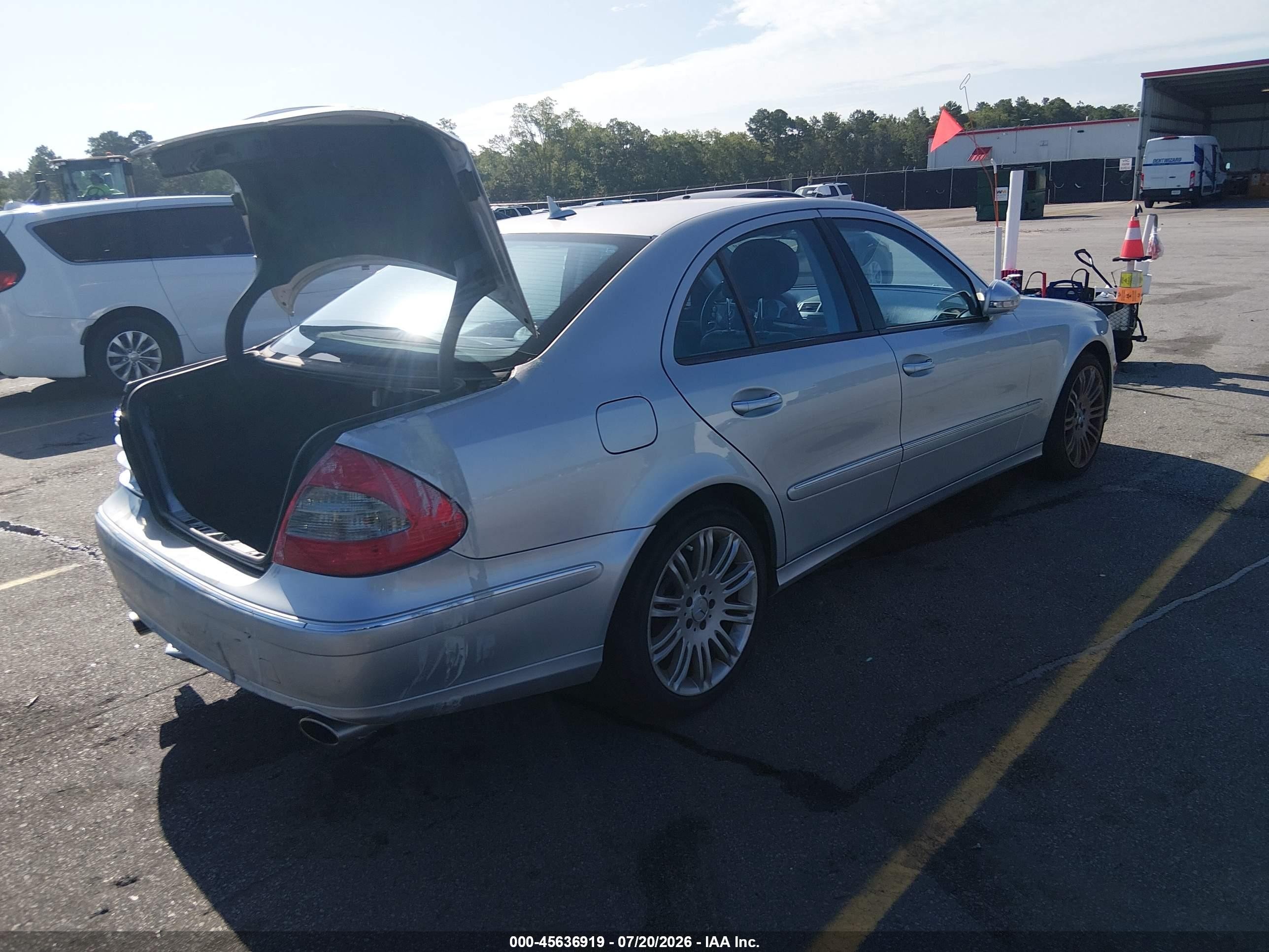 2008 Mercedes-benz E 350 4matic Silver vin: WDBUF87X38B225304