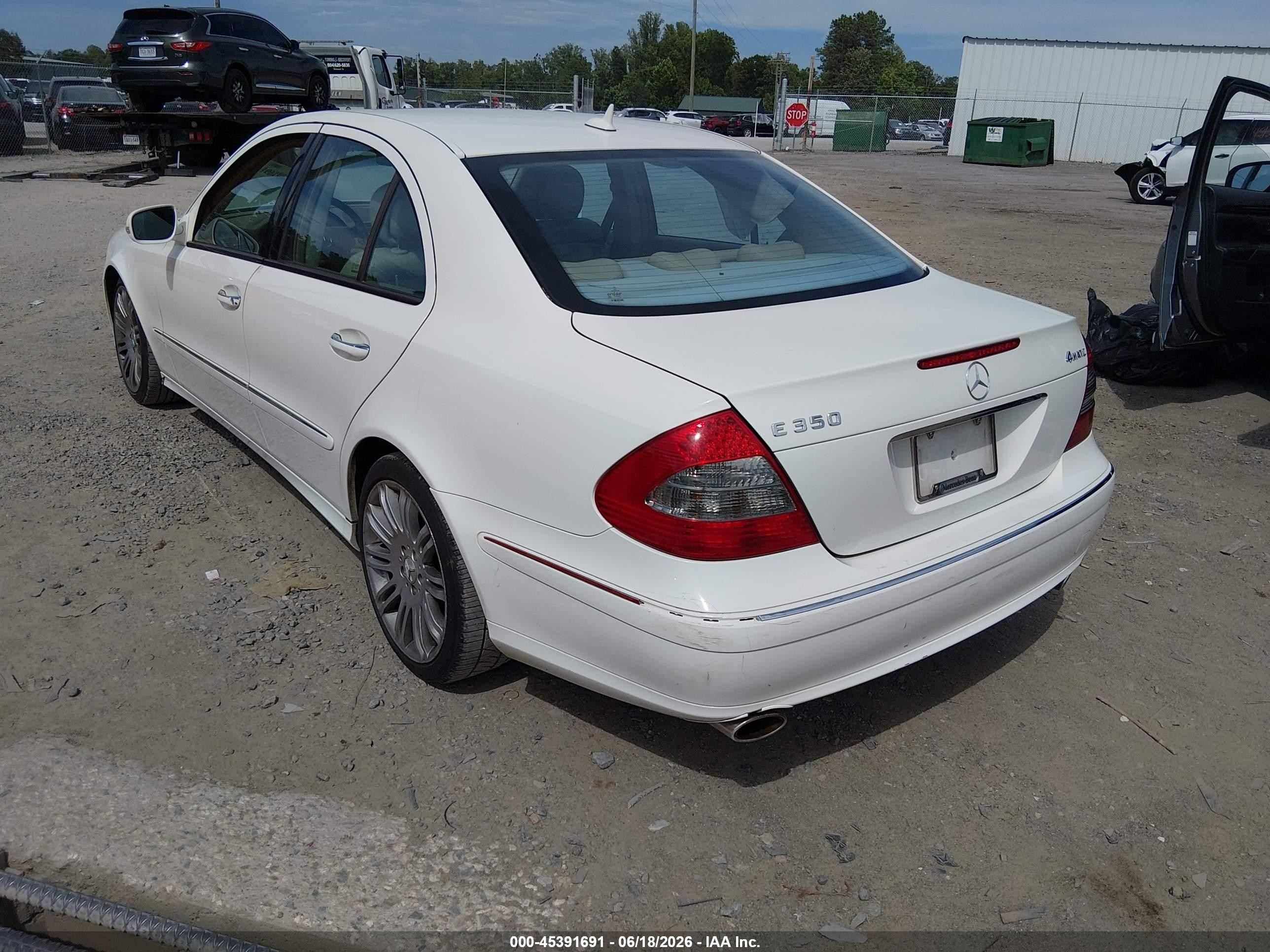 2007 Mercedes-benz E 350 4matic White vin: WDBUF87X47B150997