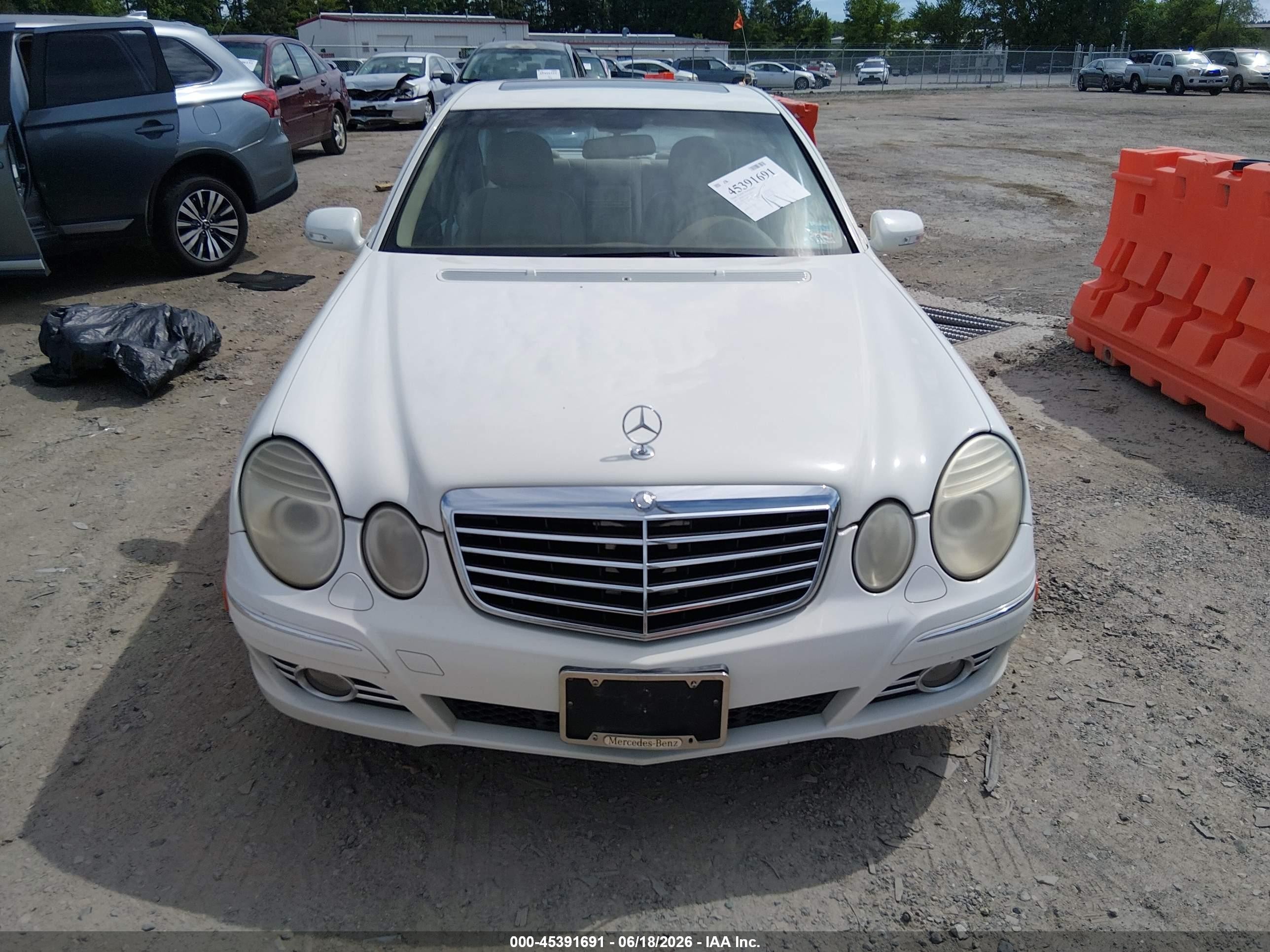 2007 Mercedes-benz E 350 4matic White vin: WDBUF87X47B150997
