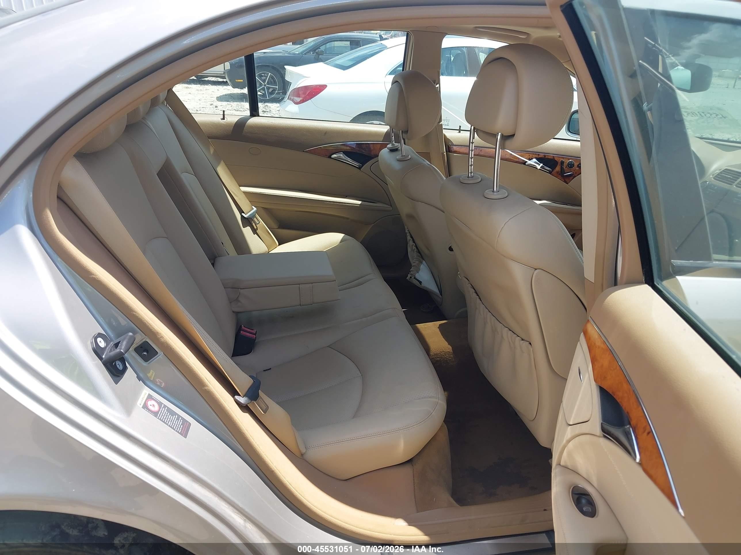 2009 Mercedes-benz E 350 4matic Gold vin: WDBUF87X59B365968