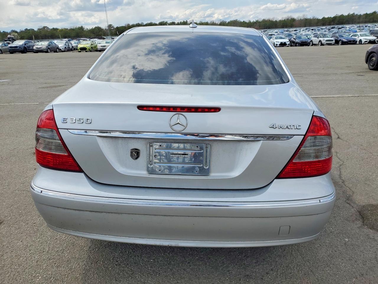 2009 Mercedes Benz E 350 4matic Silver vin: WDBUF87X59B412481