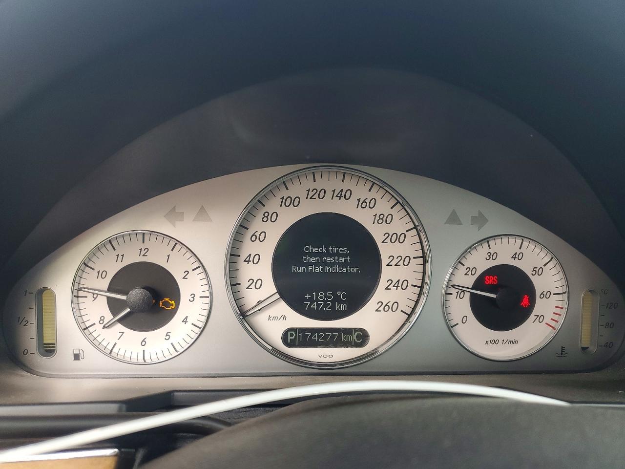 2008 Mercedes-benz E 350 4matic Gray vin: WDBUF87X68B243067