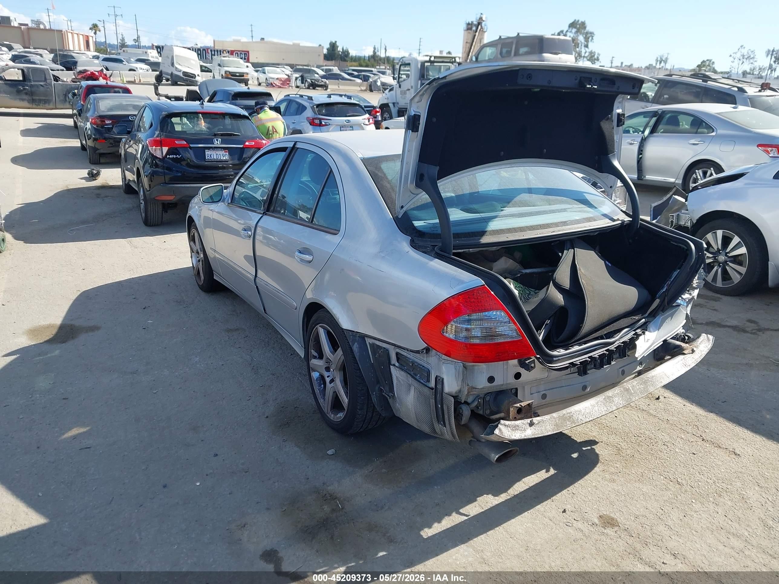 2008 Mercedes-benz E 350 4matic Silver vin: WDBUF87X68B256885