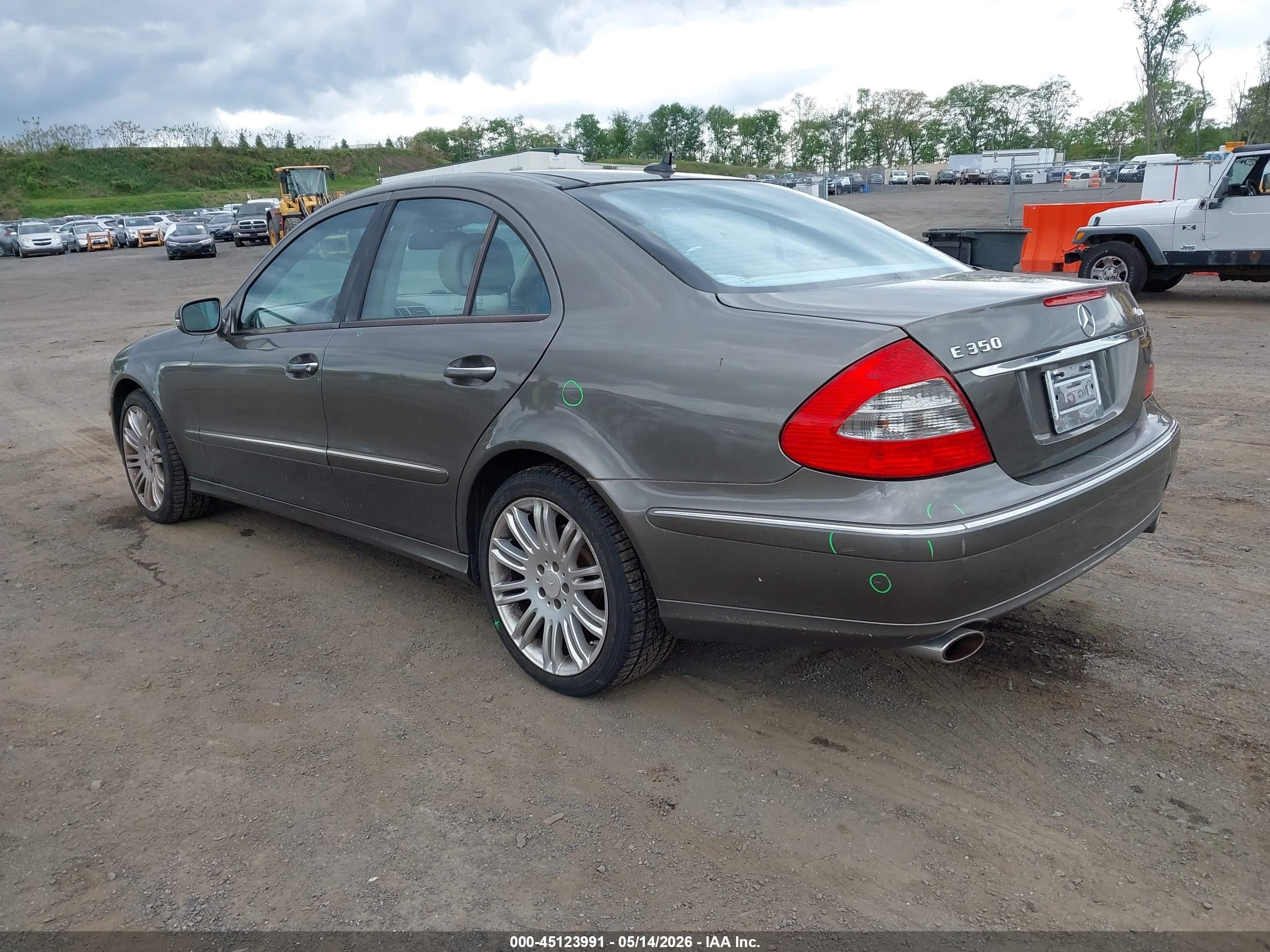 2008 Mercedes-benz E 350 4matic Gray vin: WDBUF87X78B275171