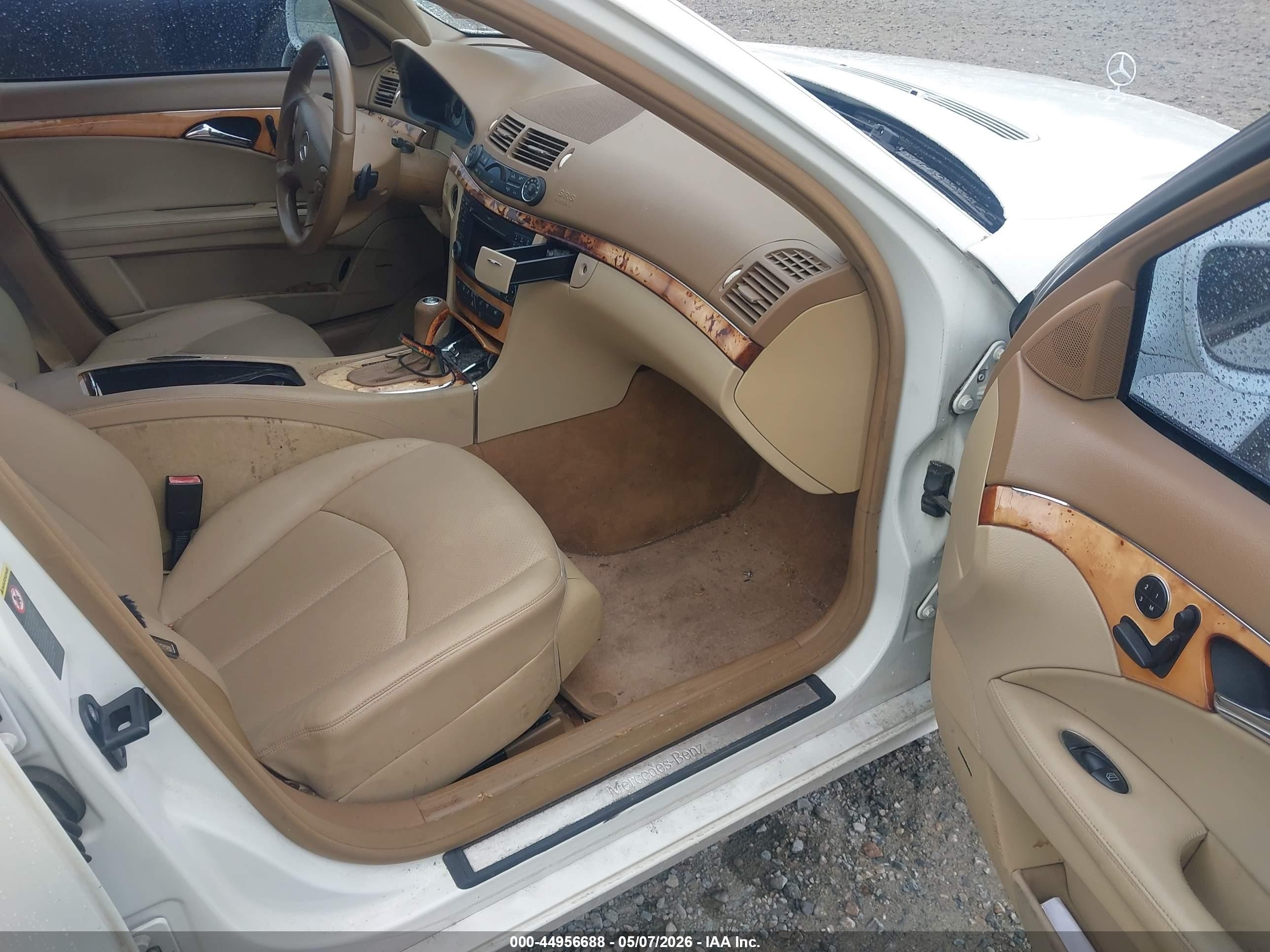 2009 Mercedes-benz E 350 4matic White vin: WDBUF87X79B393982