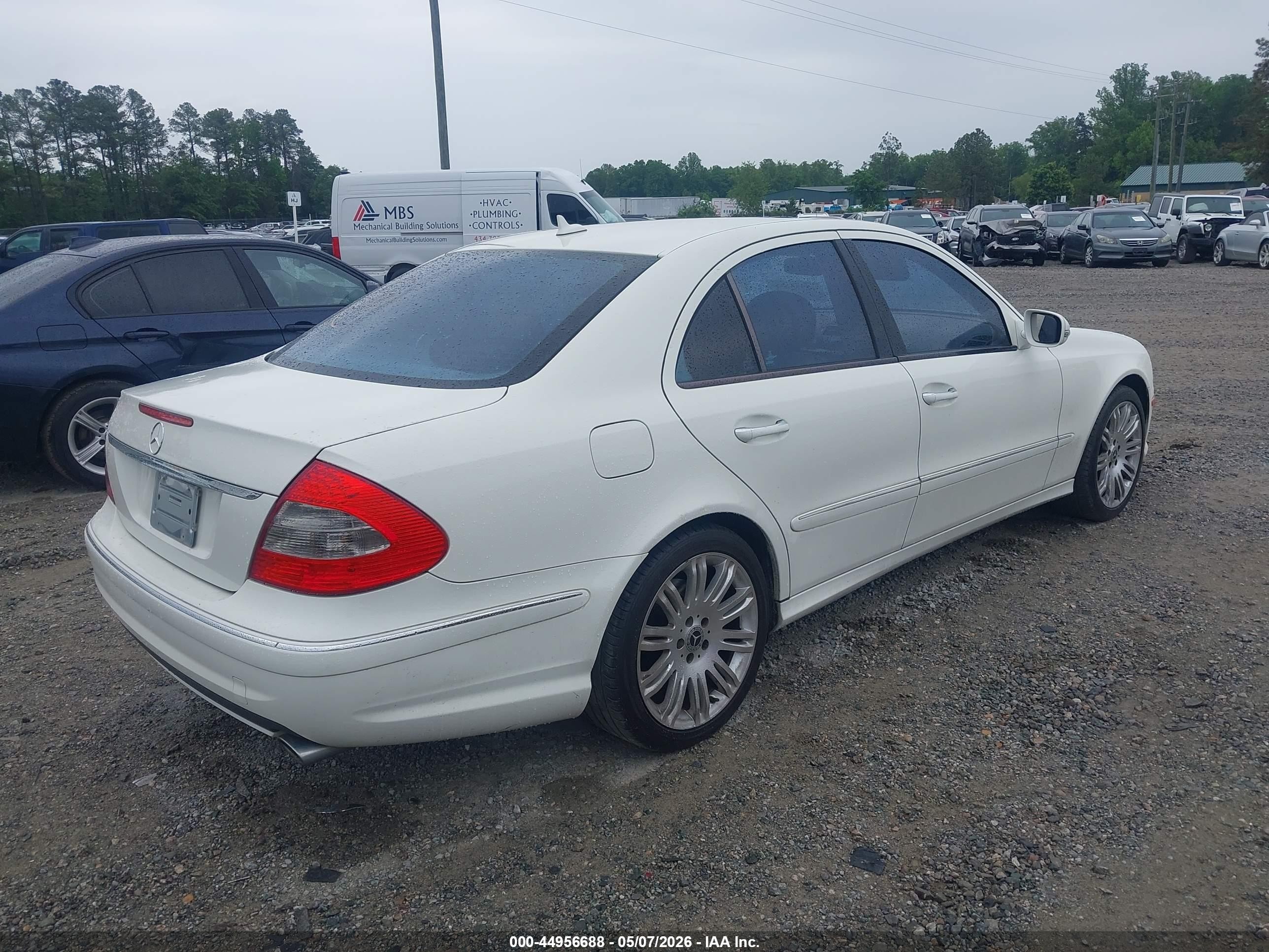 2009 Mercedes-benz E 350 4matic White vin: WDBUF87X79B393982