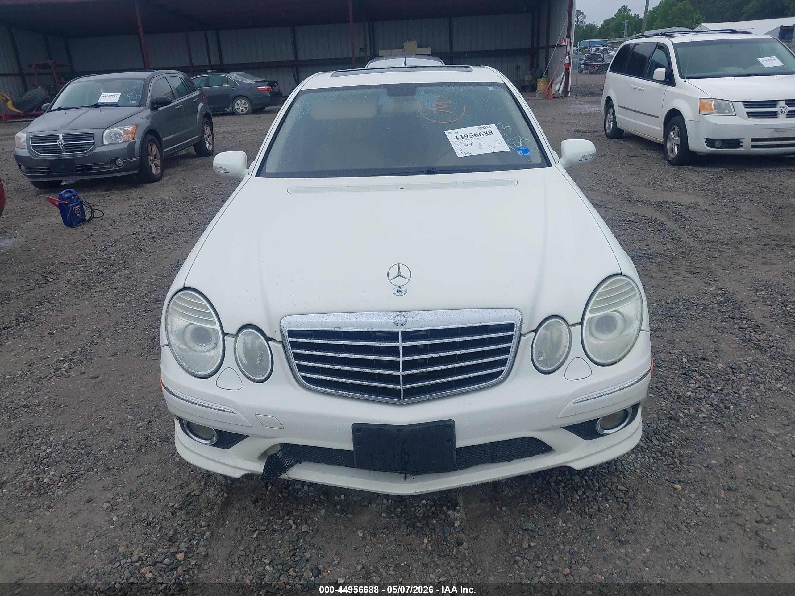 2009 Mercedes-benz E 350 4matic White vin: WDBUF87X79B393982