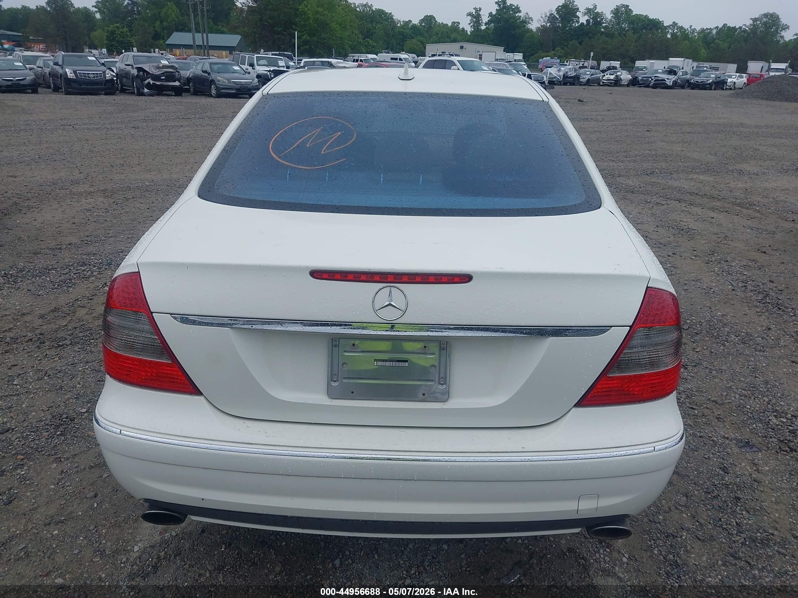 2009 Mercedes-benz E 350 4matic White vin: WDBUF87X79B393982