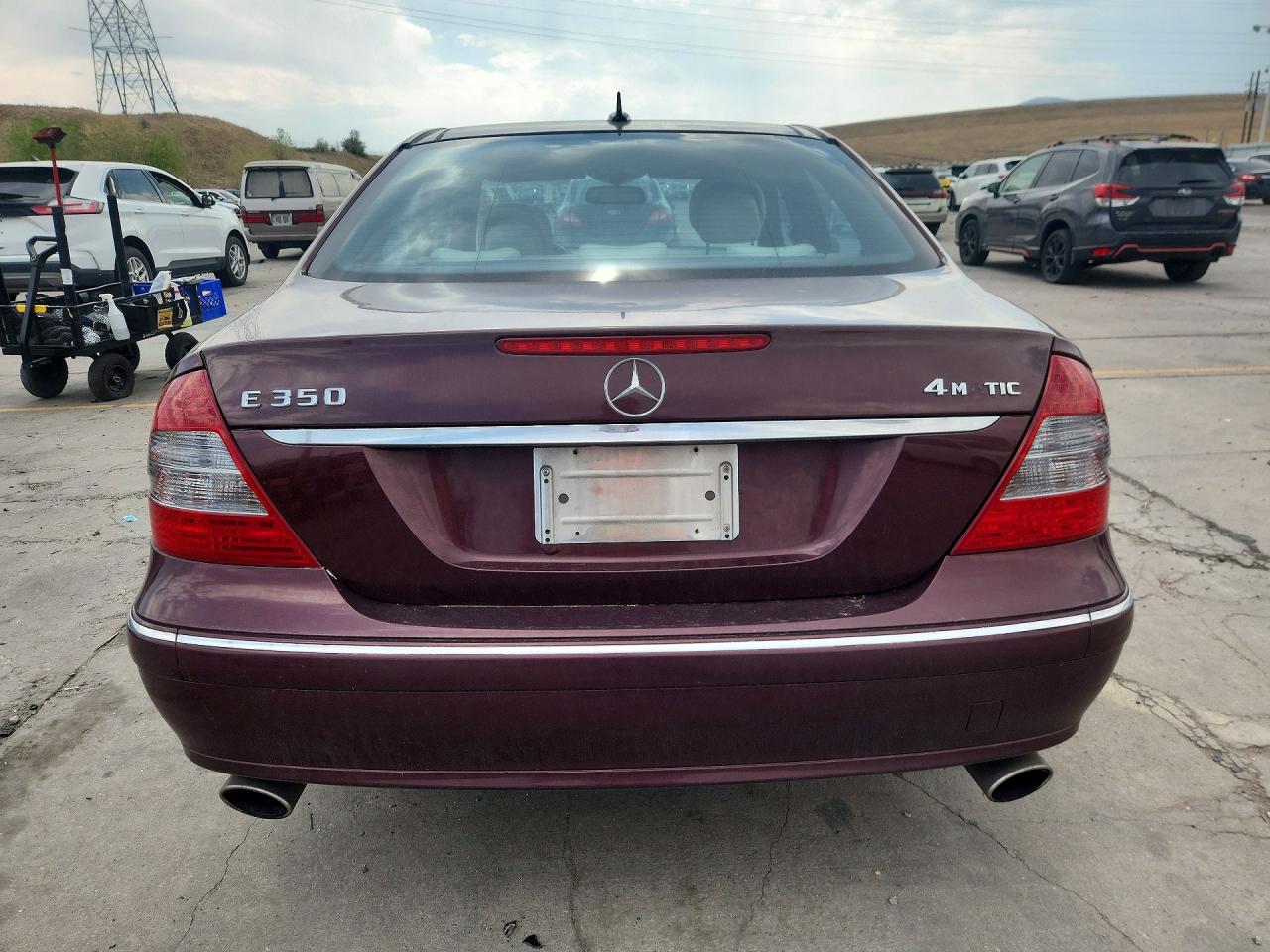 2007 Mercedes-benz E 350 4matic Maroon vin: WDBUF87X87B139243