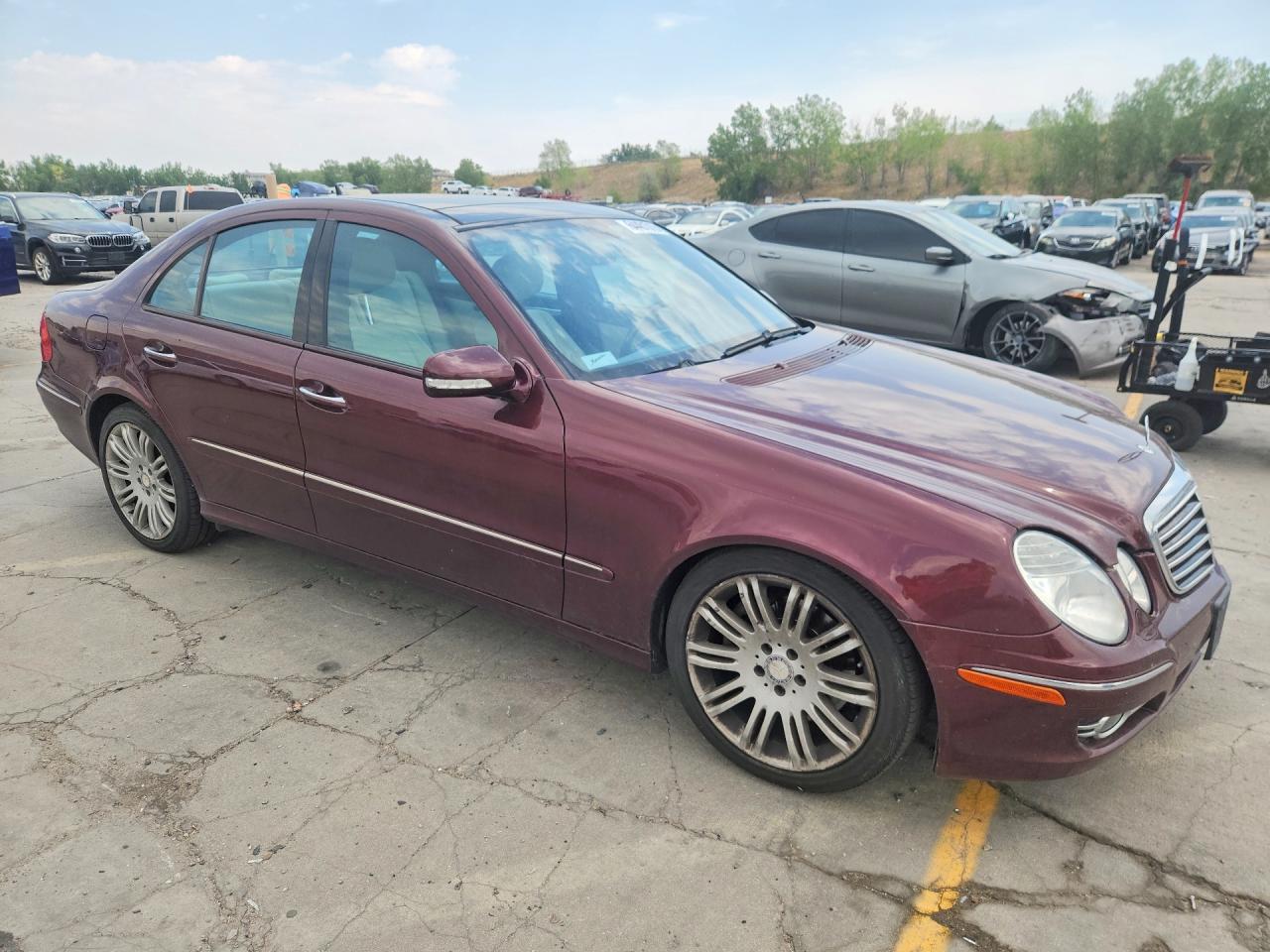 2007 Mercedes-benz E 350 4matic Maroon vin: WDBUF87X87B139243
