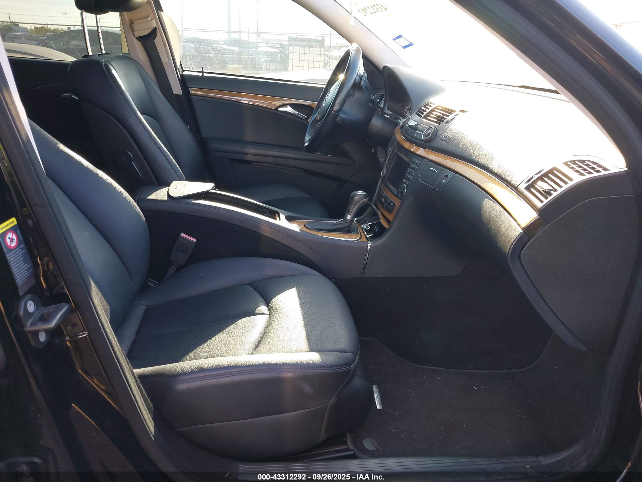 2009 Mercedes-benz E 350 4matic Black vin: WDBUF87X89B388709