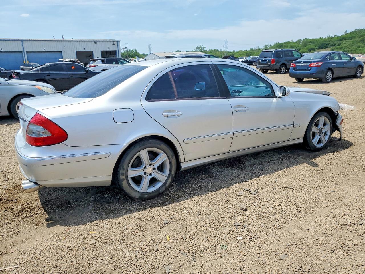 2008 Mercedes-benz E 350 4matic Silver vin: WDBUF87X98B208684