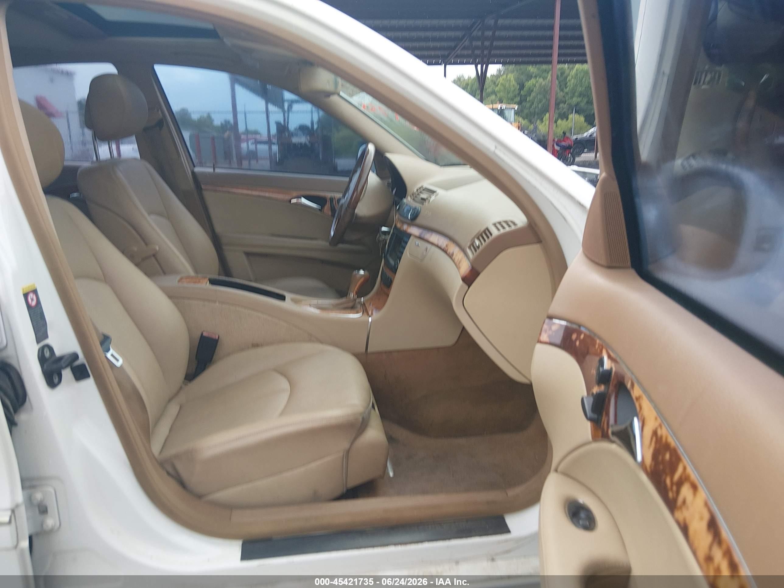 2008 Mercedes-benz E 350 4matic White vin: WDBUF87X98B336049